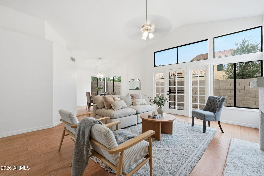 Photo of 8859 S Grandview Drive, Tempe, AZ 85284 (MLS # 6973184)