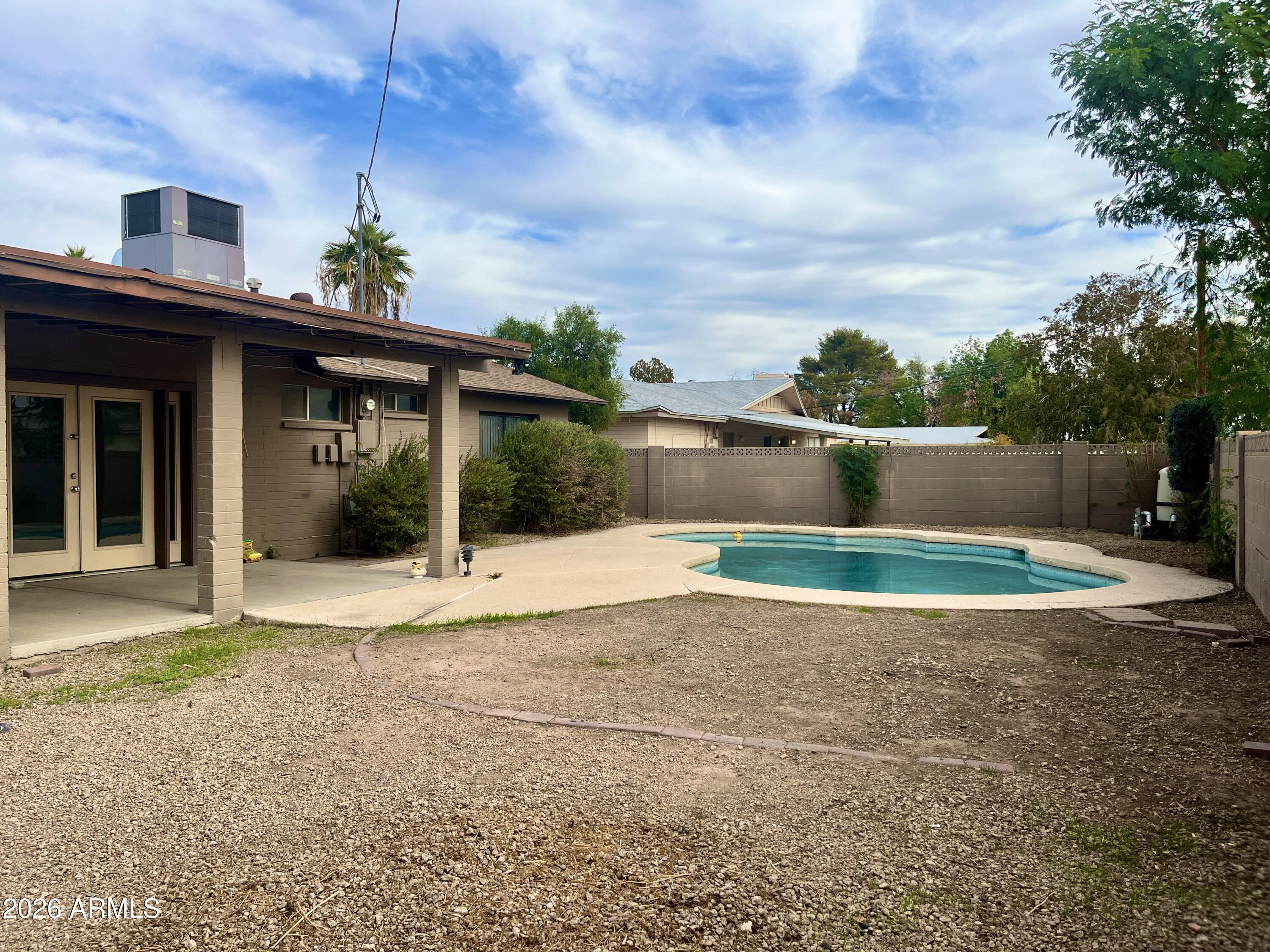 4417 S Grandview Avenue