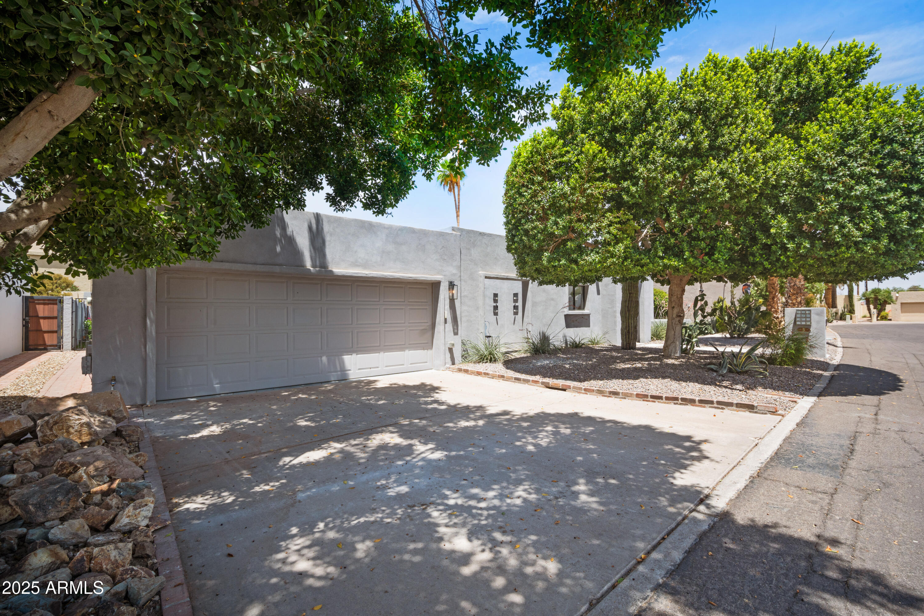 6333 N SCOTTSDALE Road 5