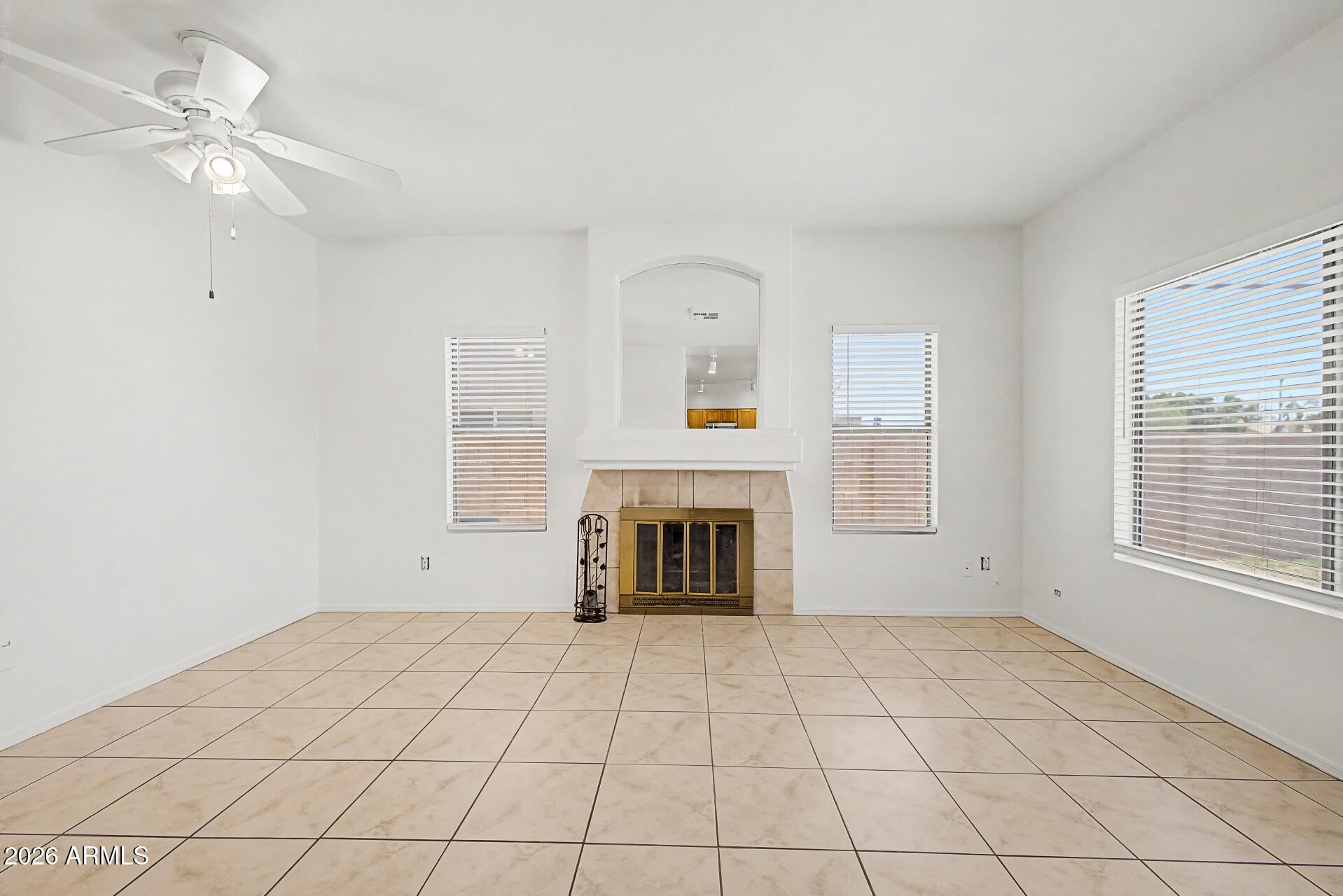 6947 W VIA DEL SOL Drive