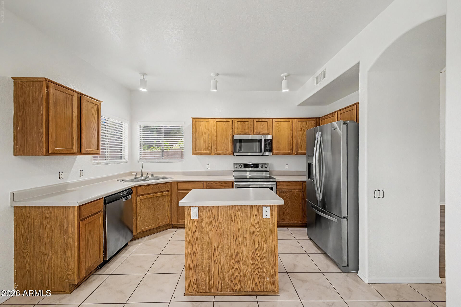 6947 W VIA DEL SOL Drive