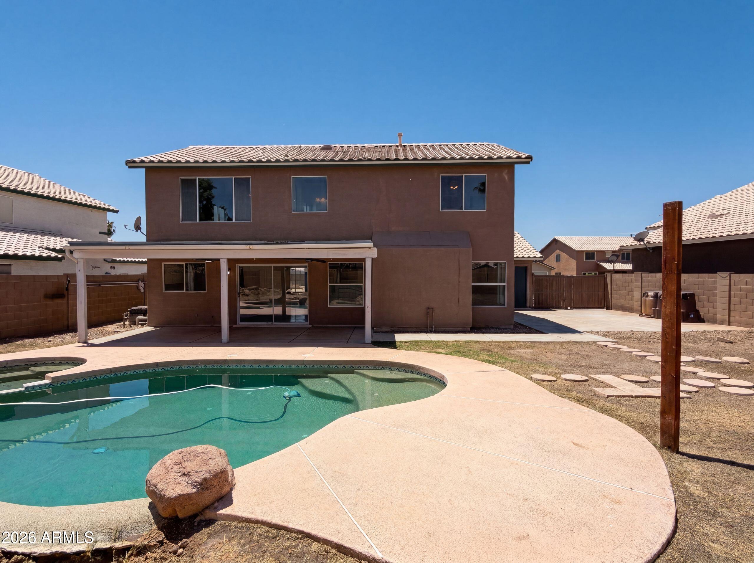 10860 W LONE CACTUS Drive