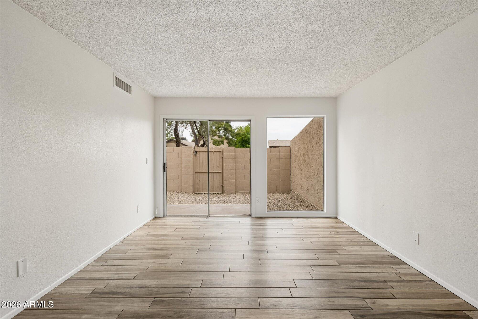 4619 W CONTINENTAL Drive