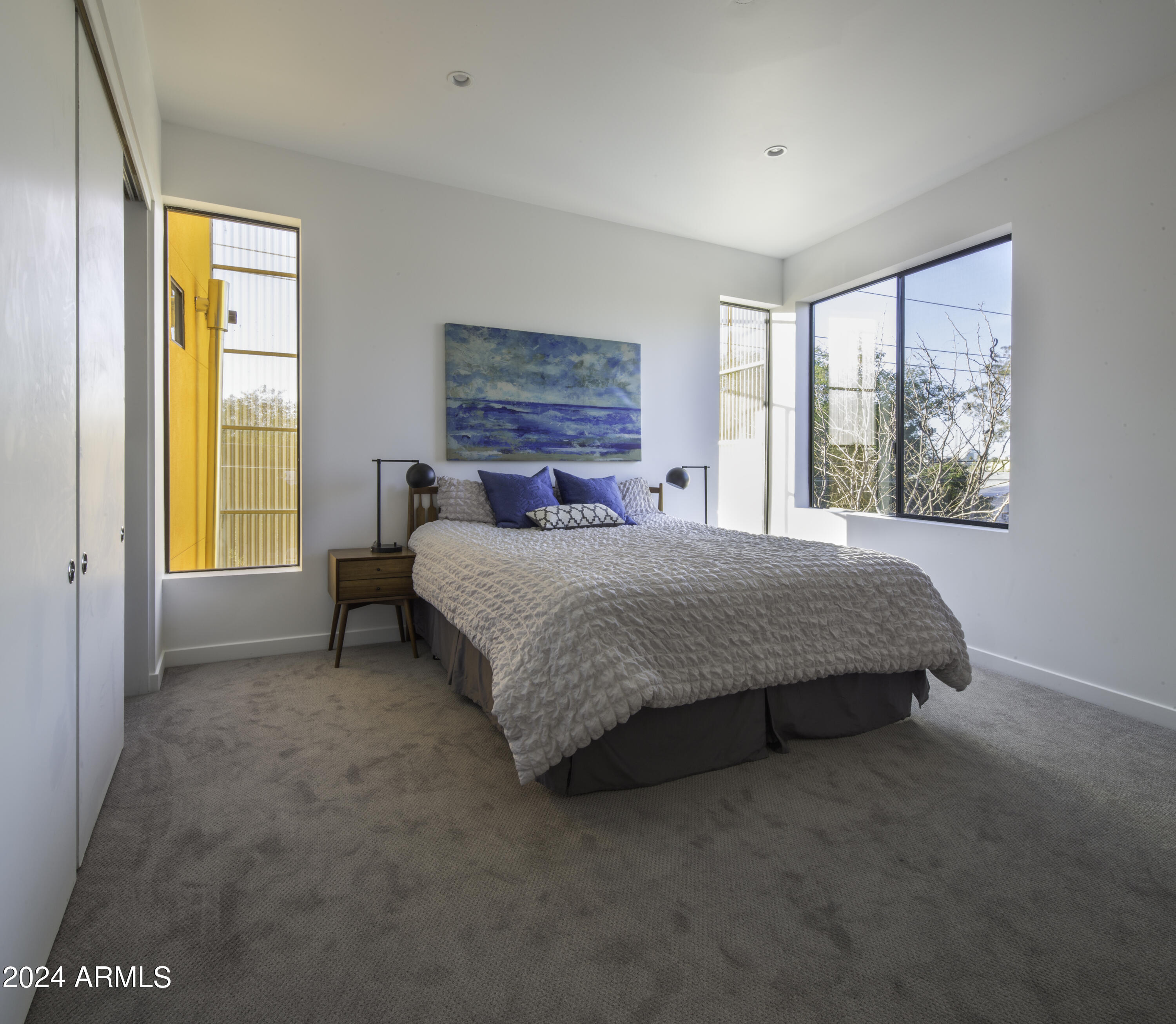 1419 S KENNETH Place 1002