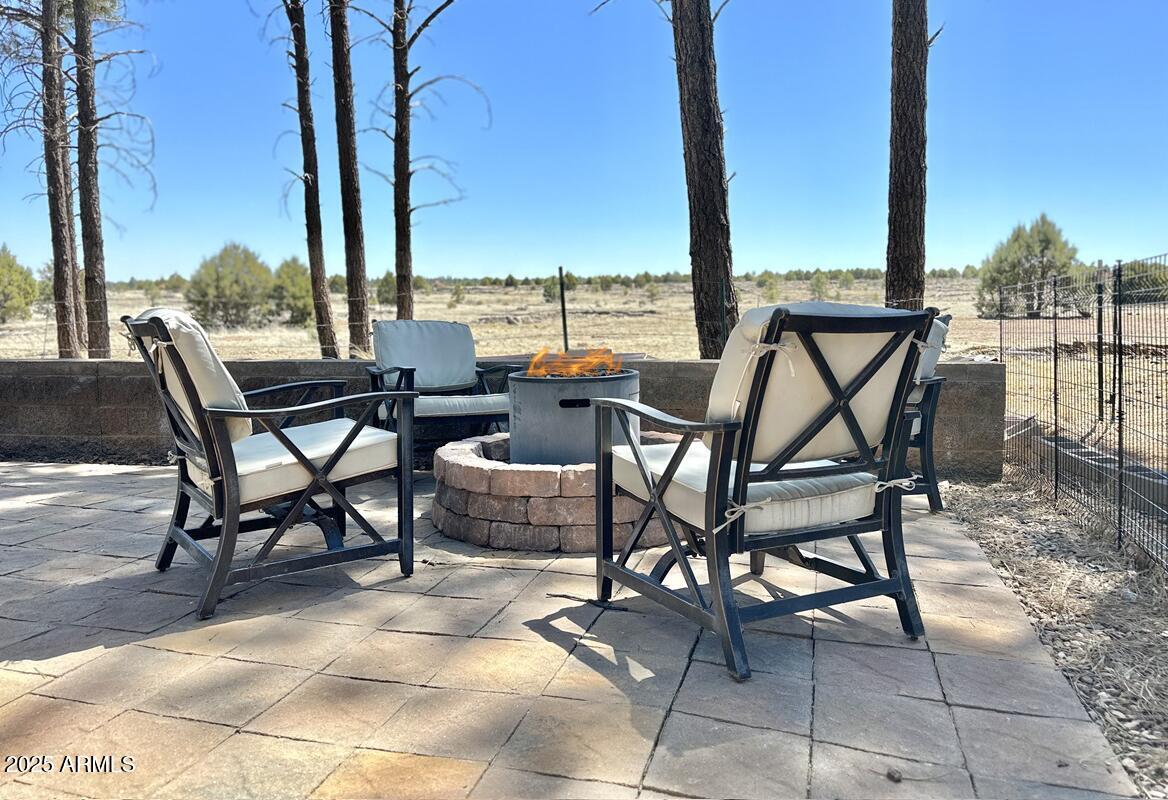 2721 HIGH PINE Loop