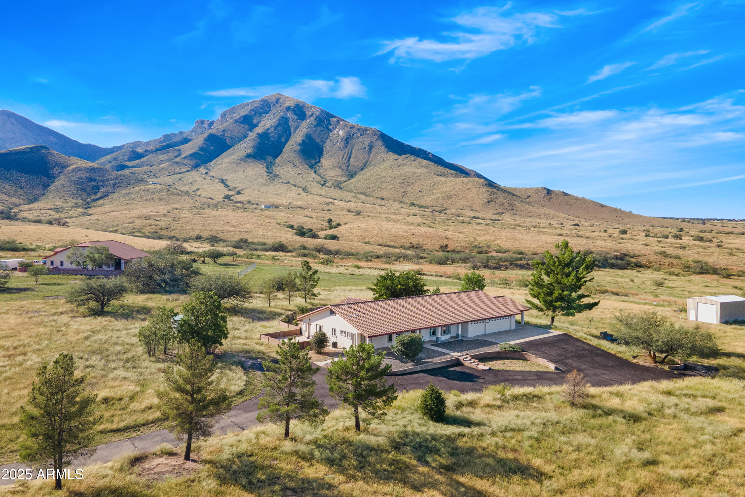 6603 E RENEGADE Trail