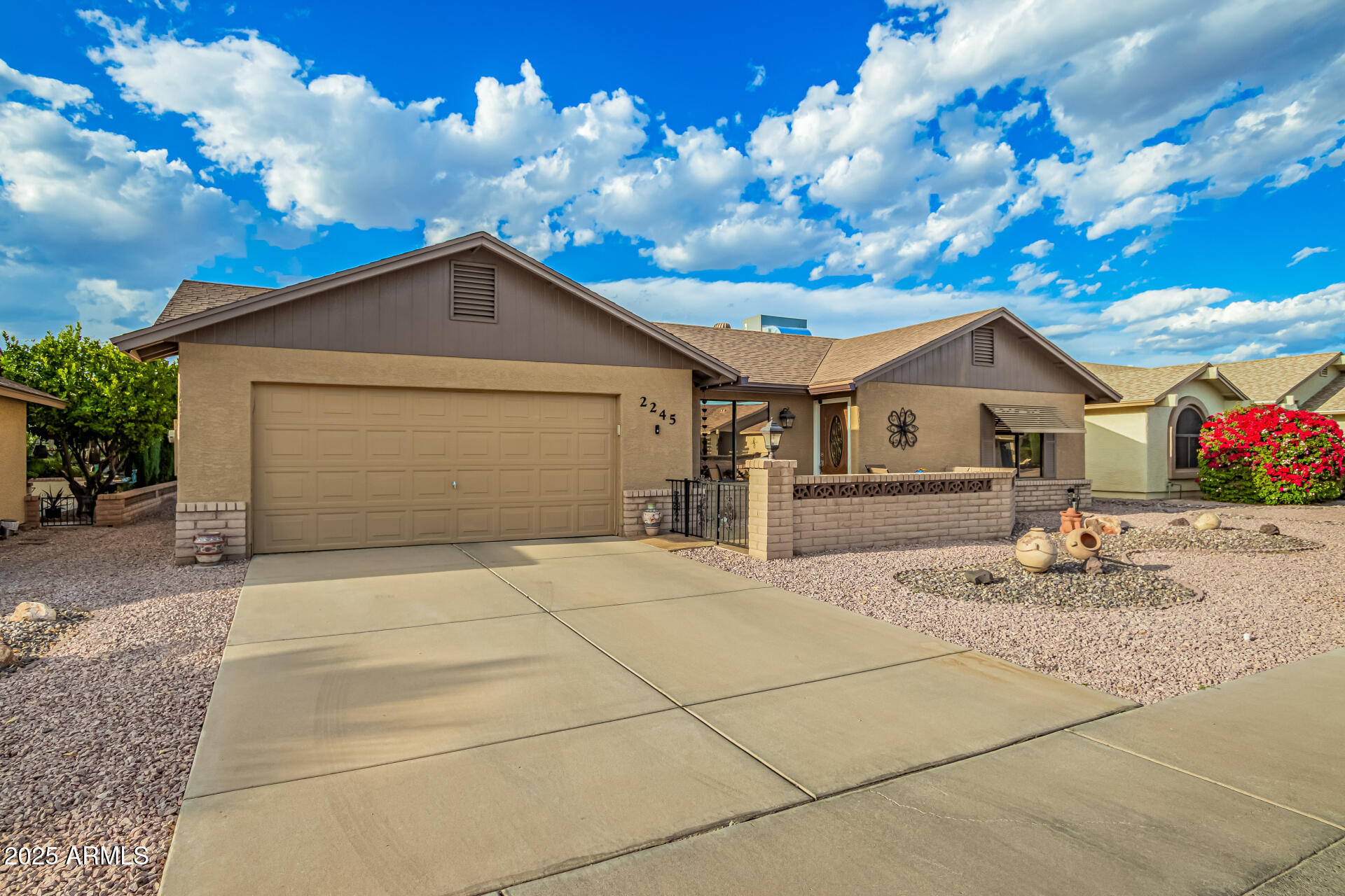 2245 Leisure World --