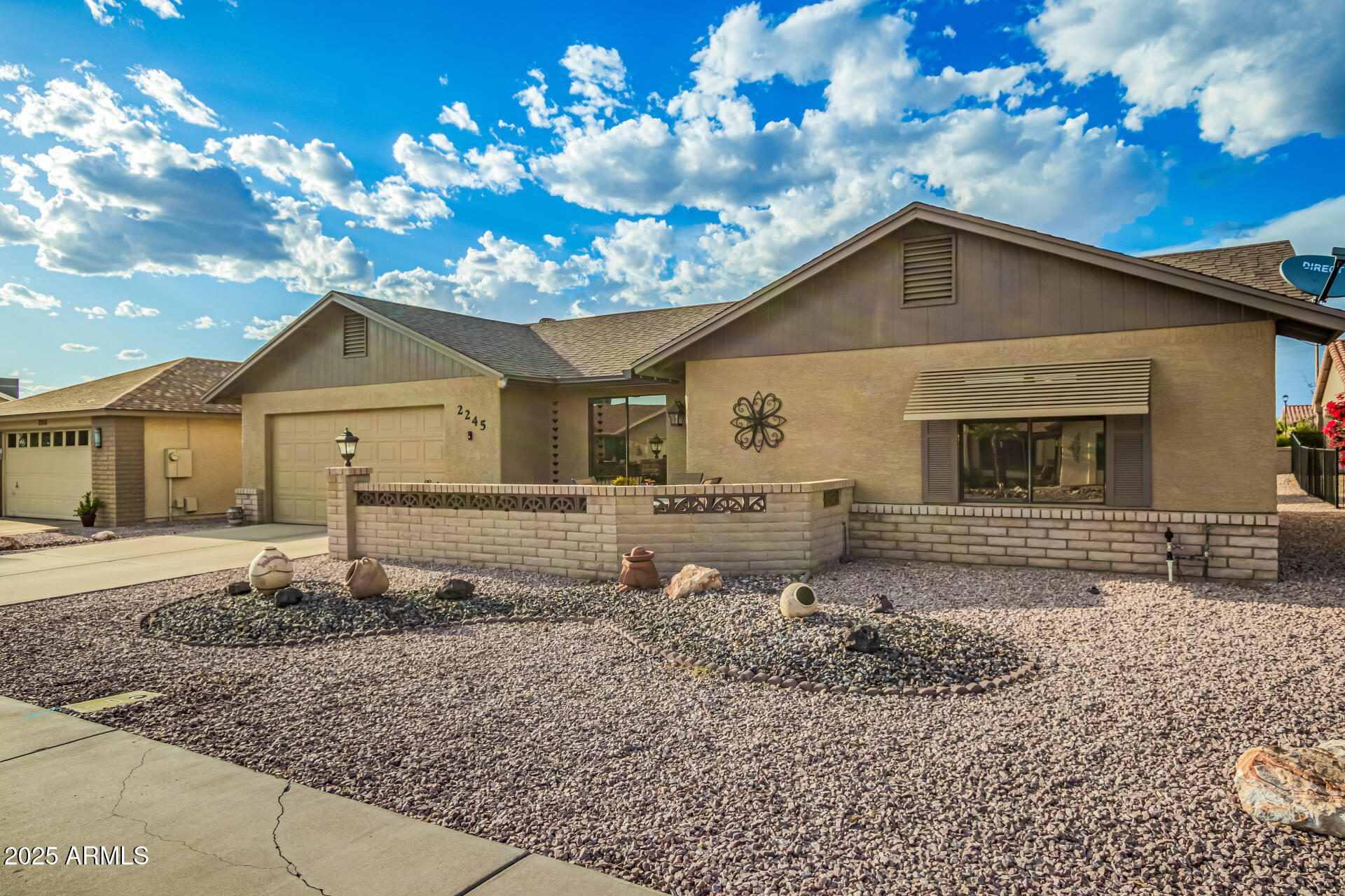 2245 Leisure World --