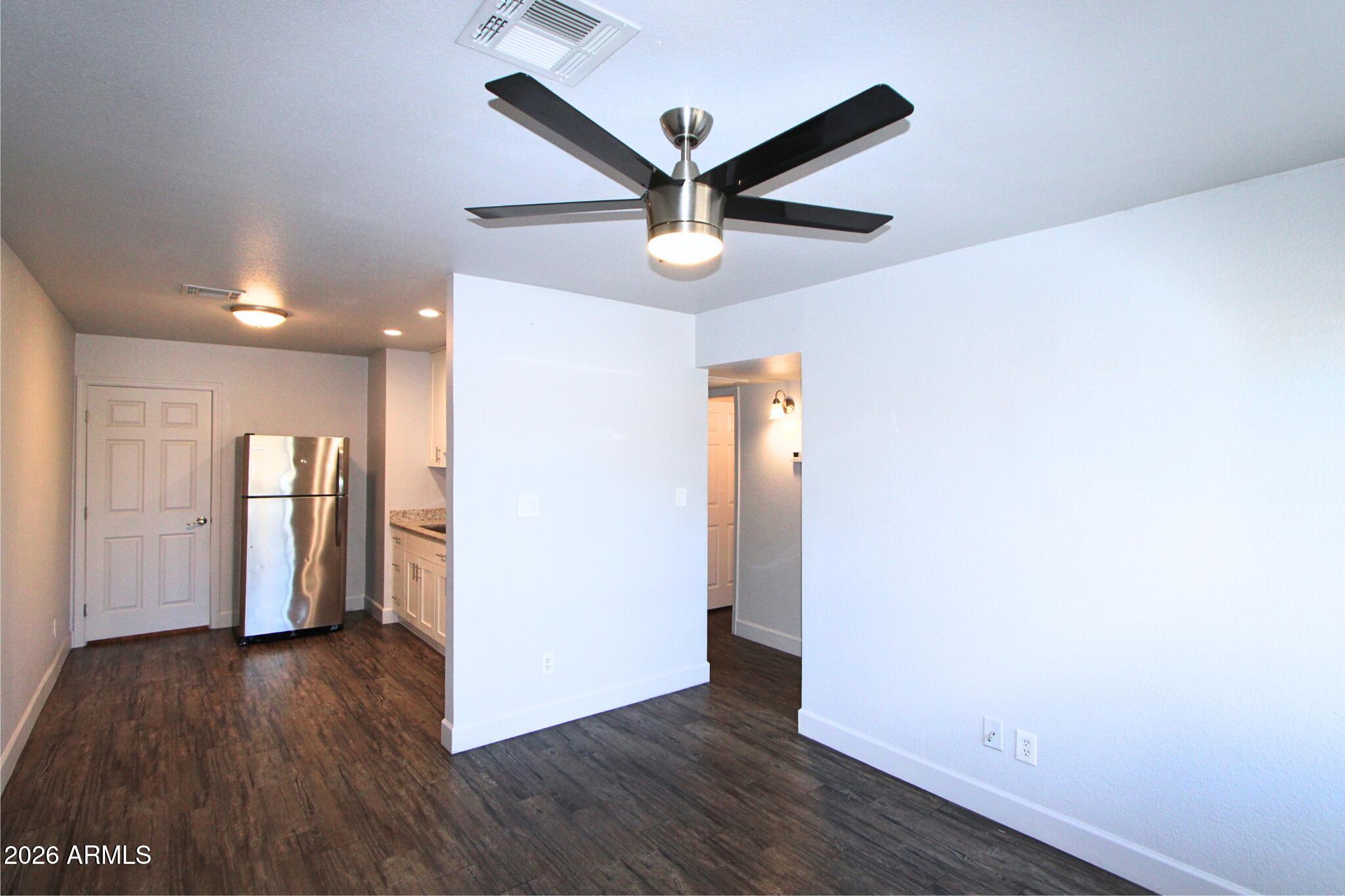 550 W 9th Street Apt 1