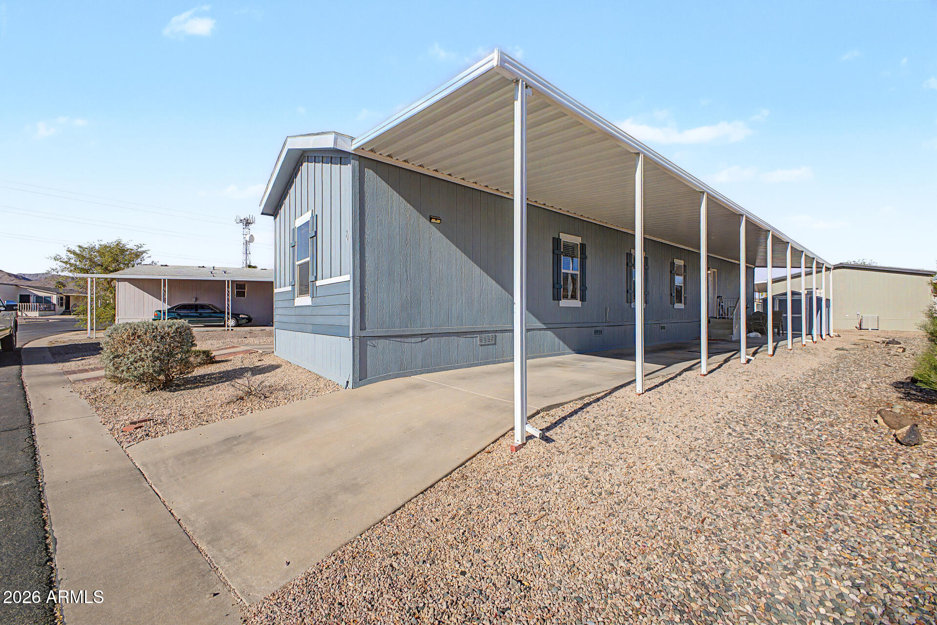 2000 S APACHE Road 74