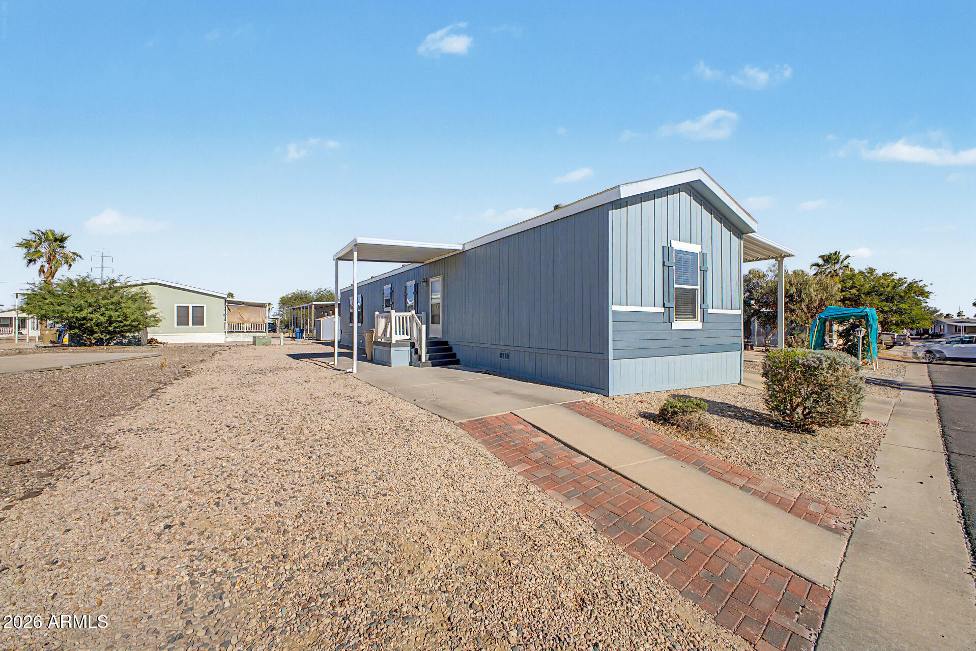 2000 S APACHE Road 74