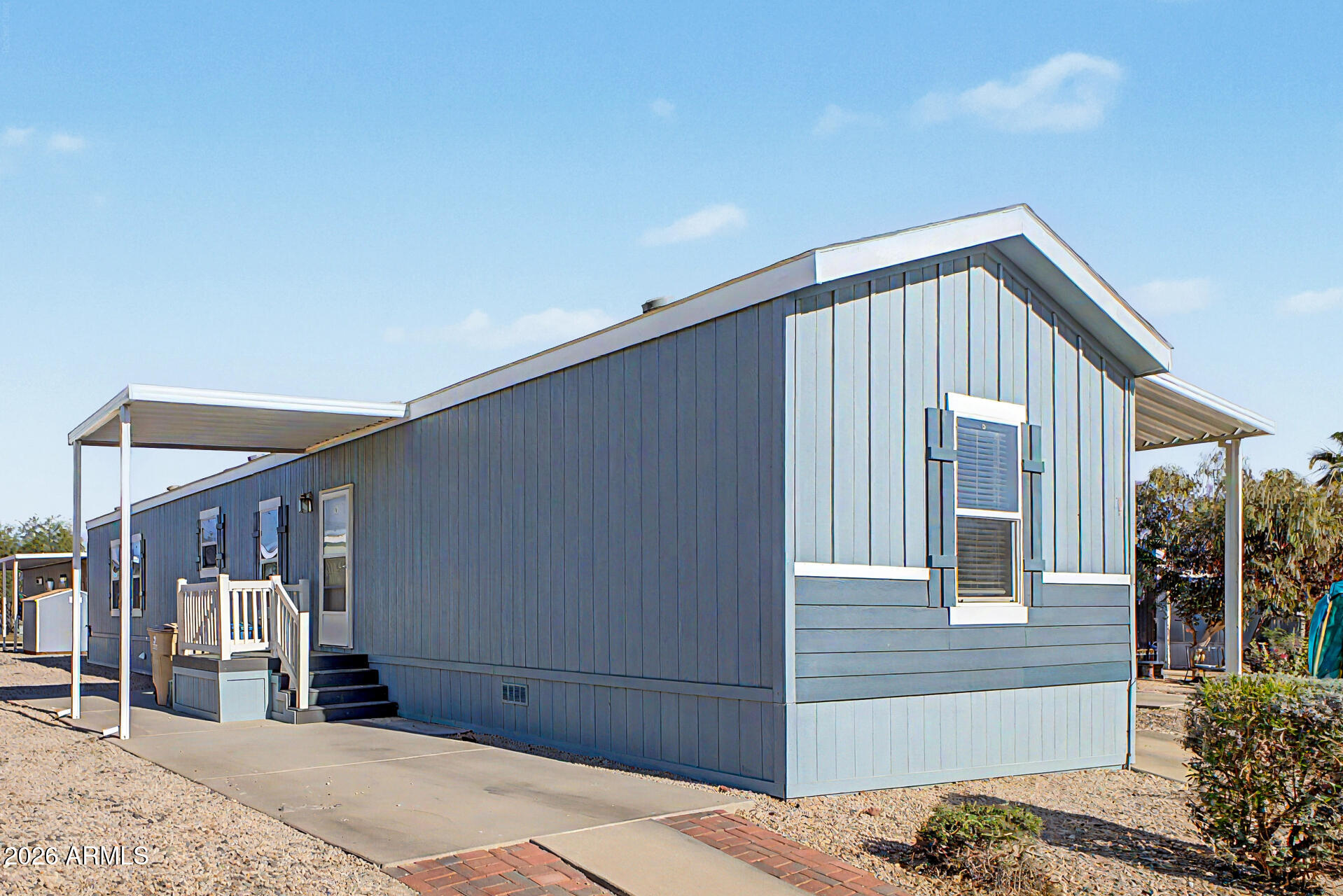 2000 S APACHE Road 74