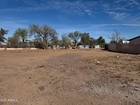 820 E CHIPMAN Road 1 Phoenix AZ 85040