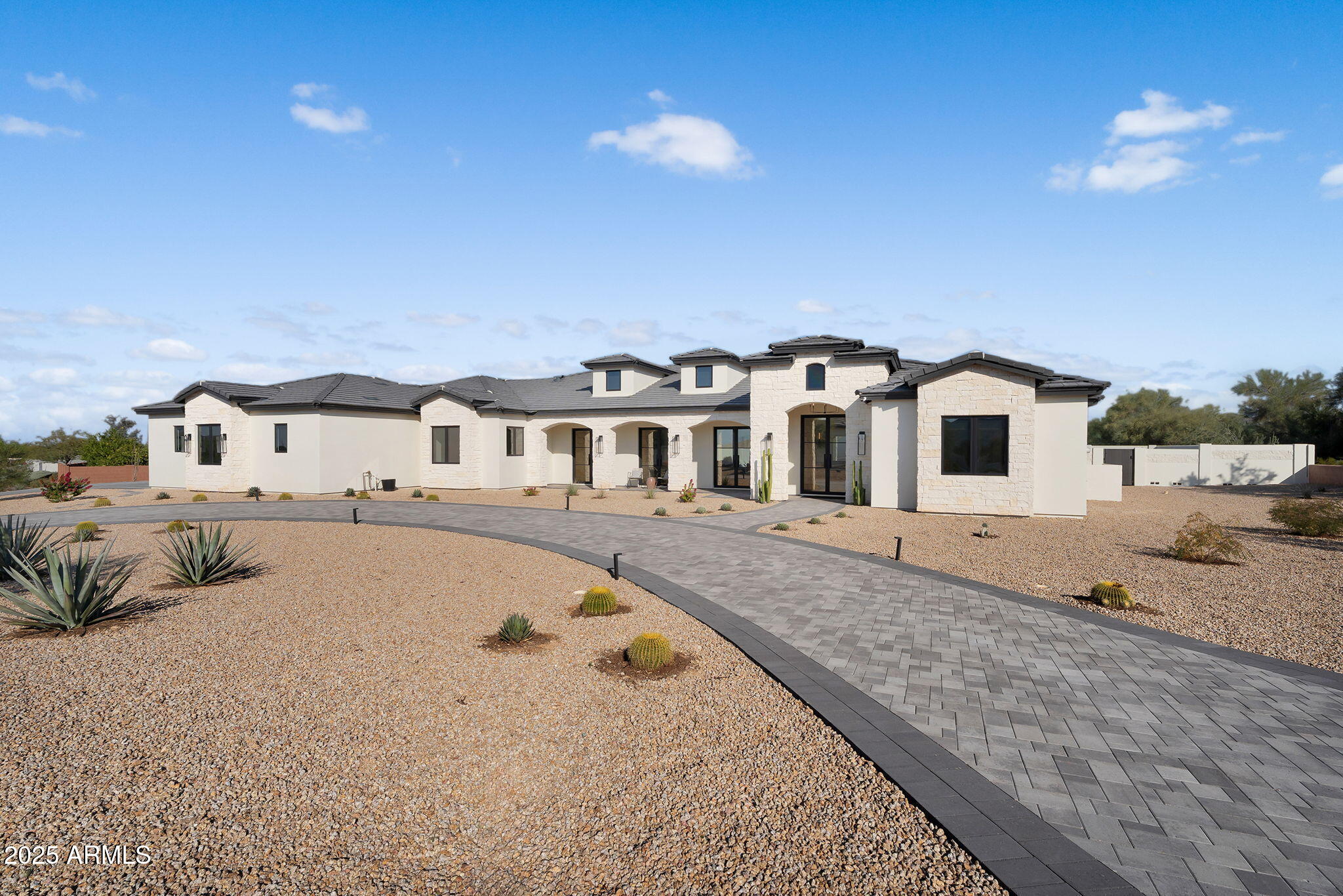 35401 N Mandarin Drive