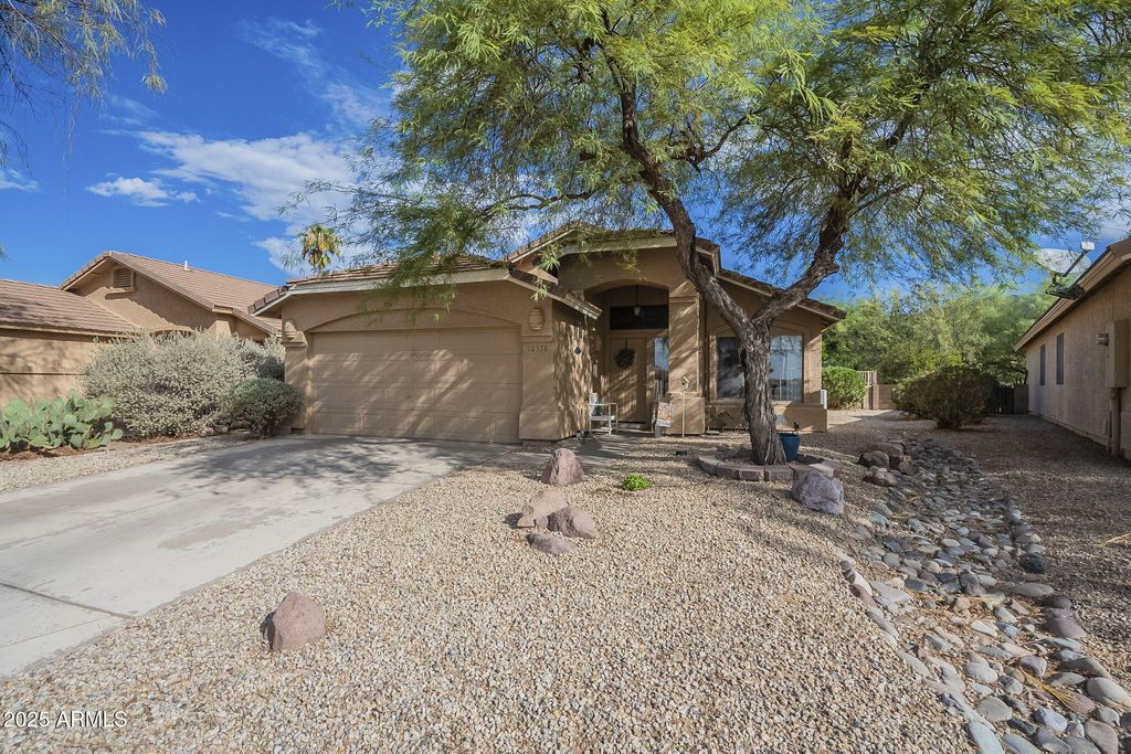 Photo of 10378 E Rising Sun Place, Gold Canyon, AZ 85118 (MLS # 6921055)