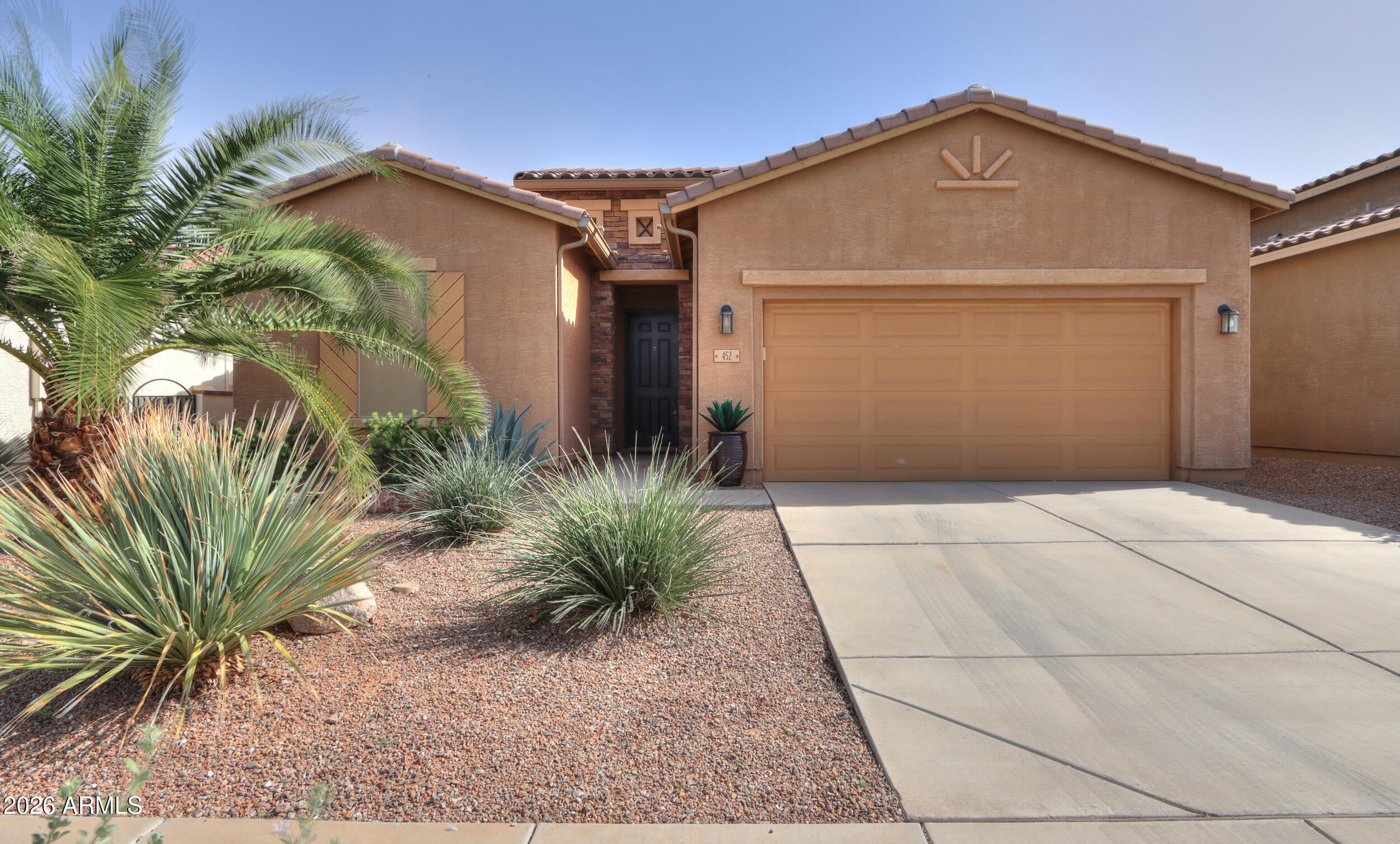 452 N SAN RICARDO Trail