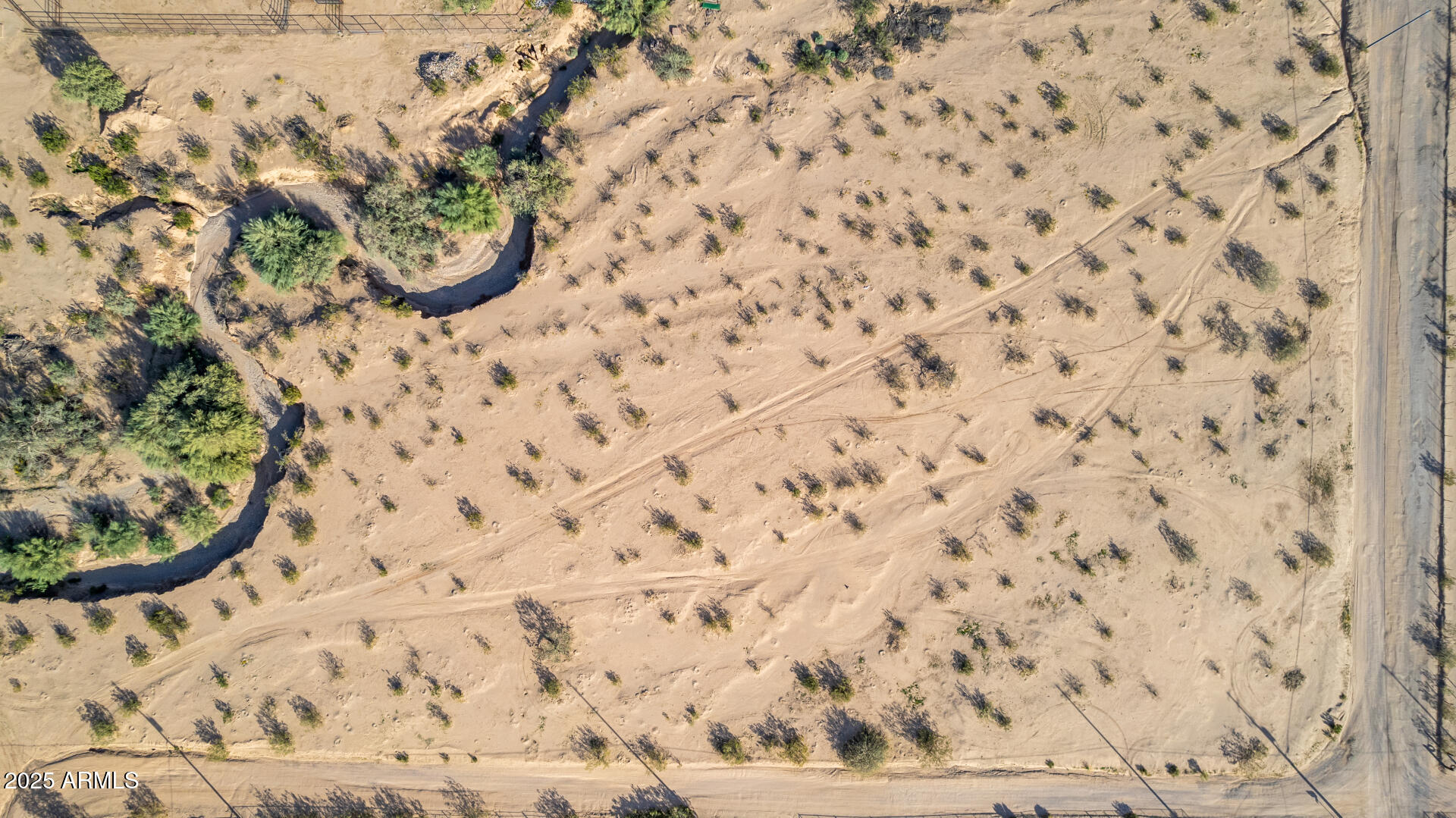 18044 W PEAK VIEW Road metes & bounds