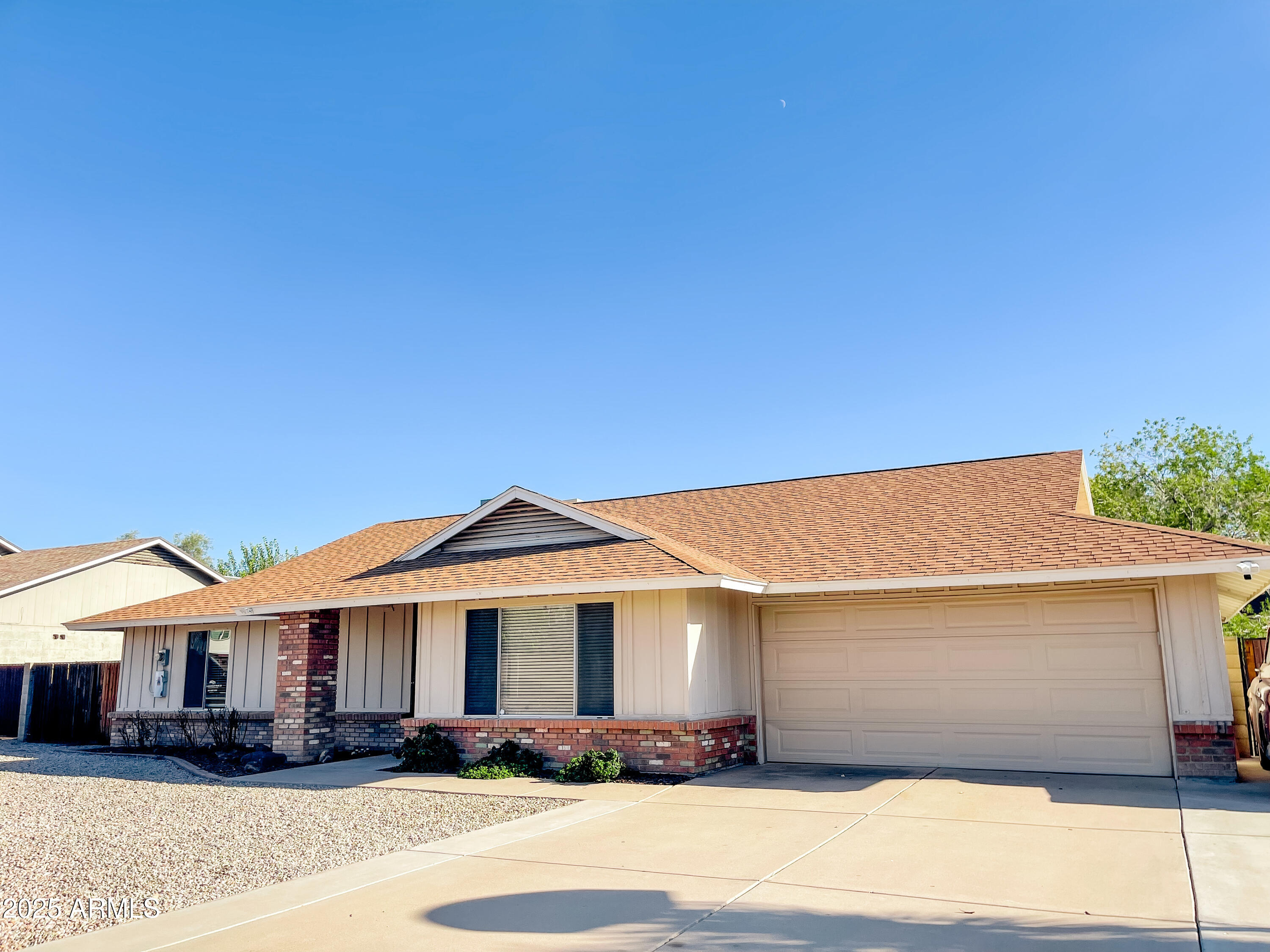 4341 W VILLA THERESA Drive