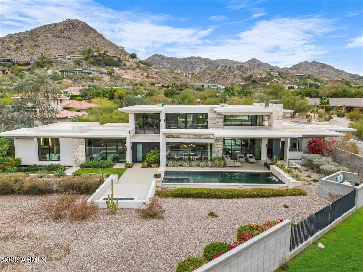 4451 E Joshua Tree Lane