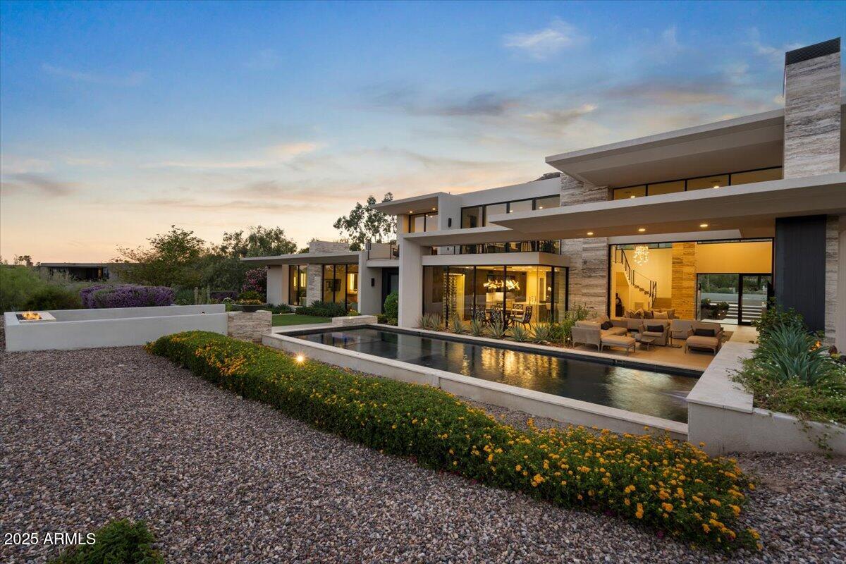 4451 E Joshua Tree Lane