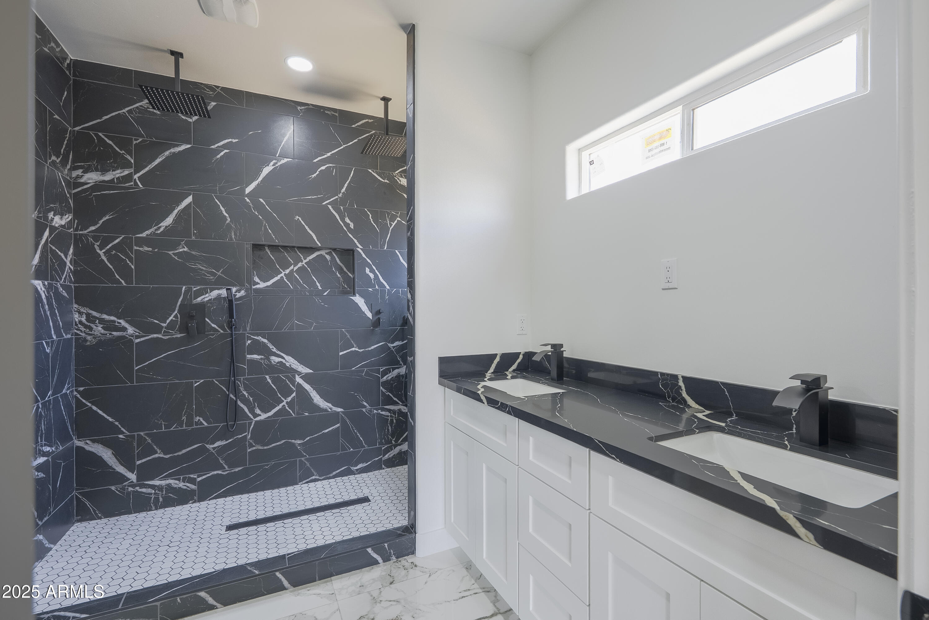 11752 W BENITO Drive