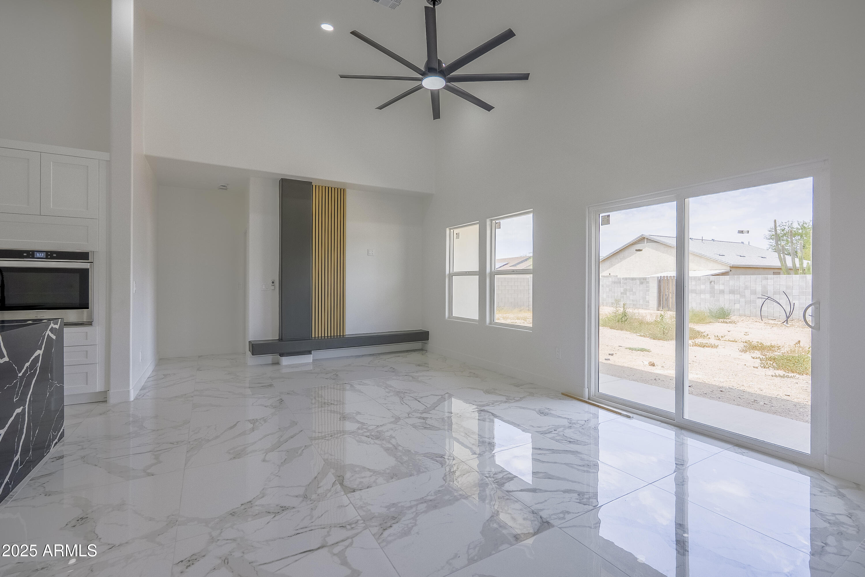 ARIZONA CITY UNIT FIFTEEN - Residential