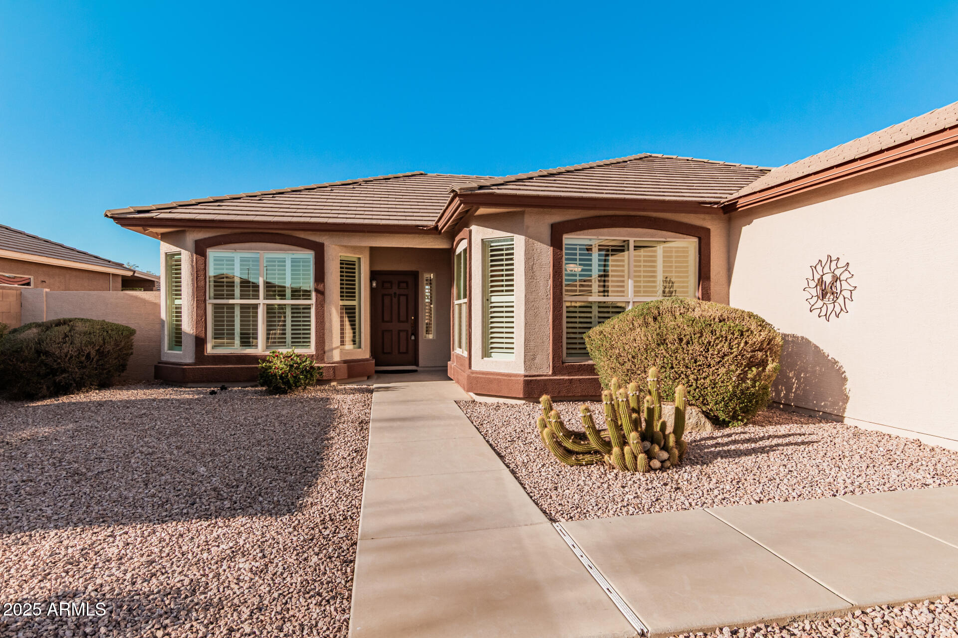 3792 E WESTCHESTER Drive