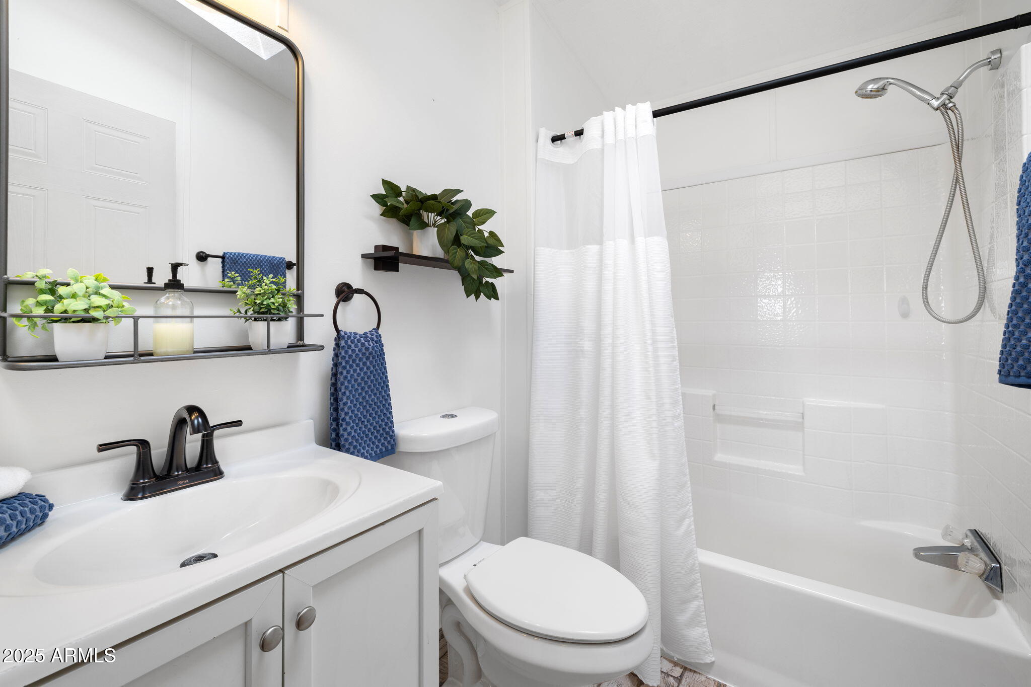 HOWARD MESA RANCH 6 & 10 PHASE 1 - Residential