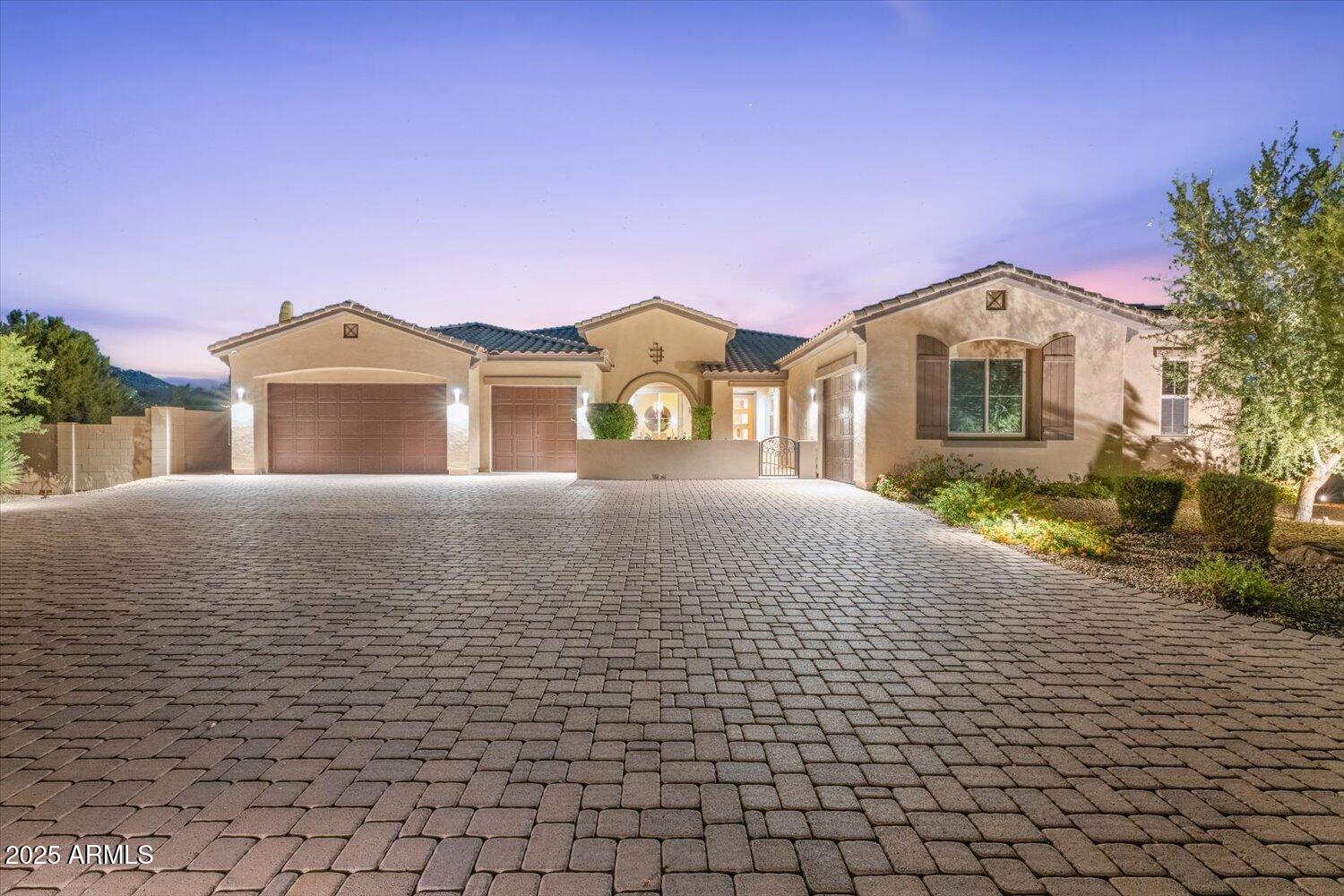 35501 N ROLLING CREEK Drive