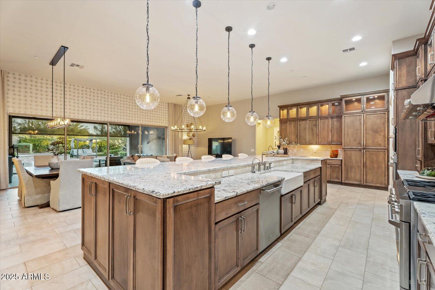 Cave Creek, Arizona 85331, United States, 4 Bedrooms Bedrooms, ,4 BathroomsBathrooms,Residential,Active,233771