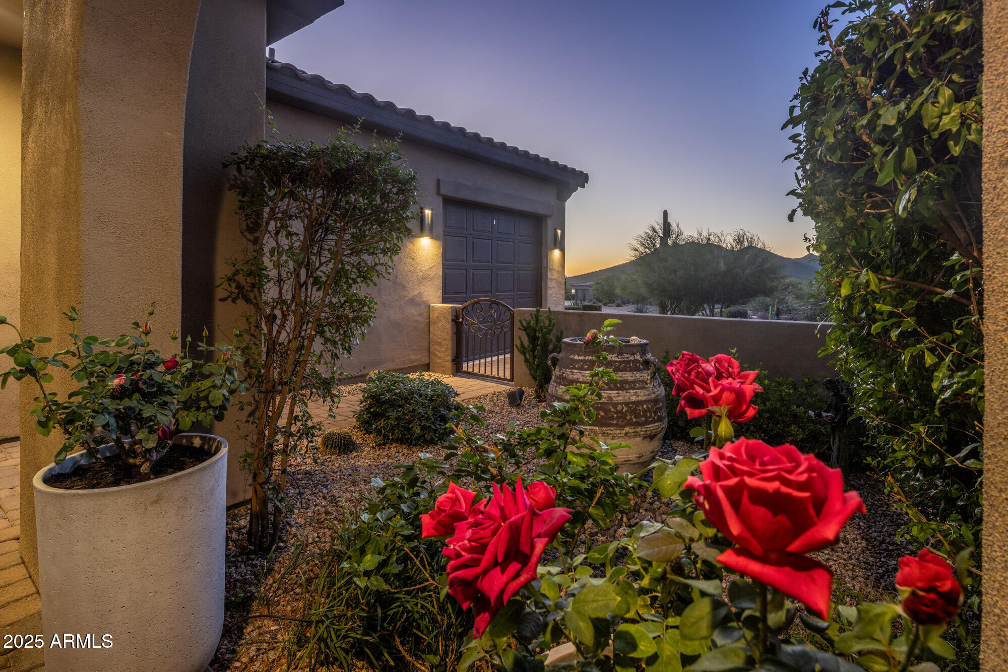 Cave Creek, Arizona 85331, United States, 4 Bedrooms Bedrooms, ,4 BathroomsBathrooms,Residential,Active,233771