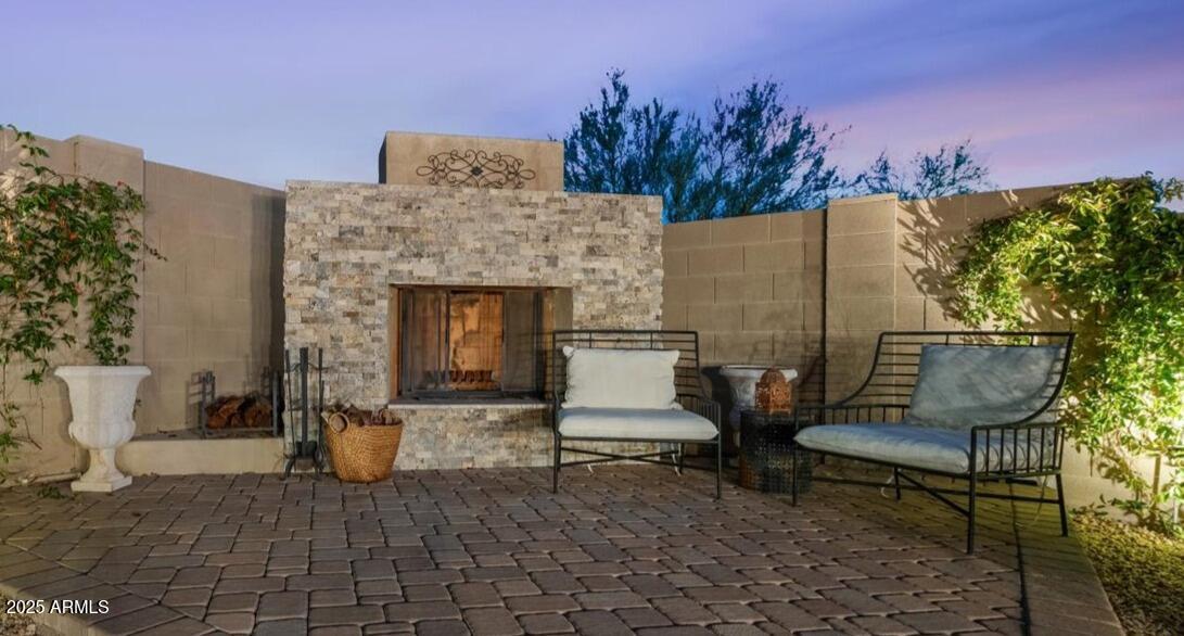 Cave Creek, Arizona 85331, United States, 4 Bedrooms Bedrooms, ,4 BathroomsBathrooms,Residential,Active,233771