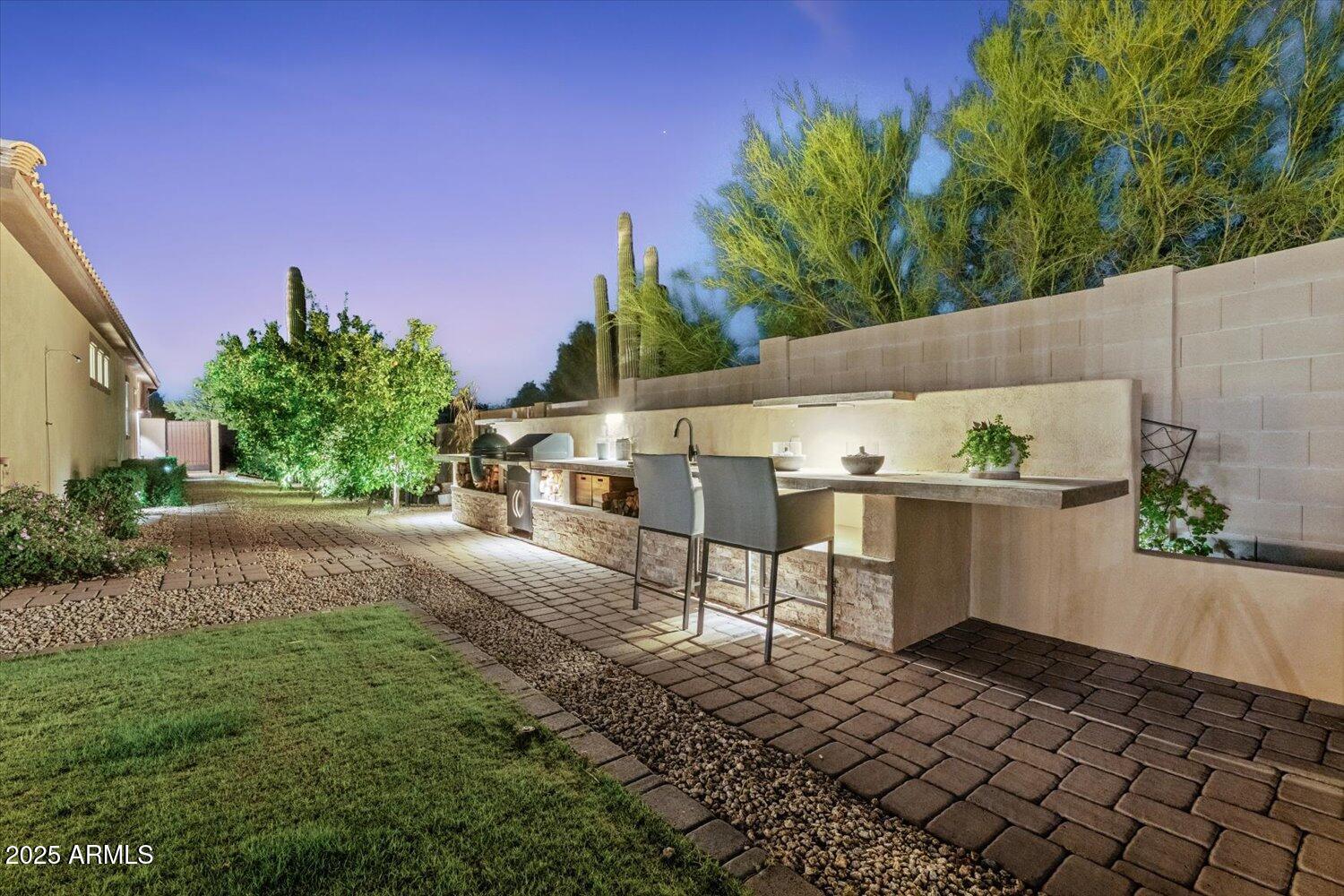 Cave Creek, Arizona 85331, United States, 4 Bedrooms Bedrooms, ,4 BathroomsBathrooms,Residential,Active,233771