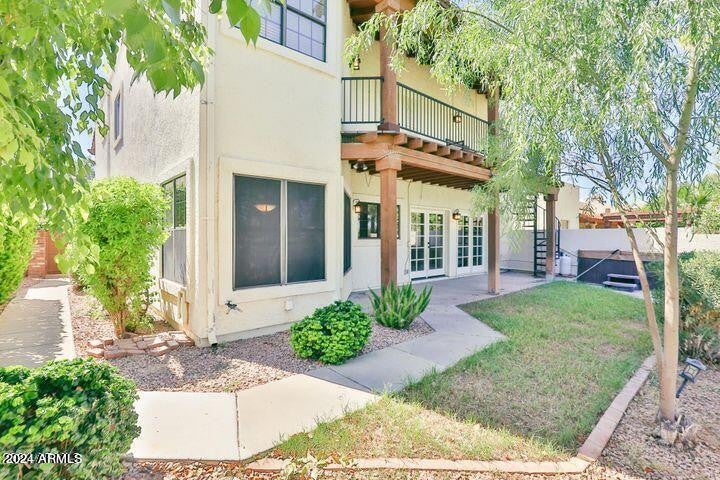 2322 S Rogers -- Unit 4