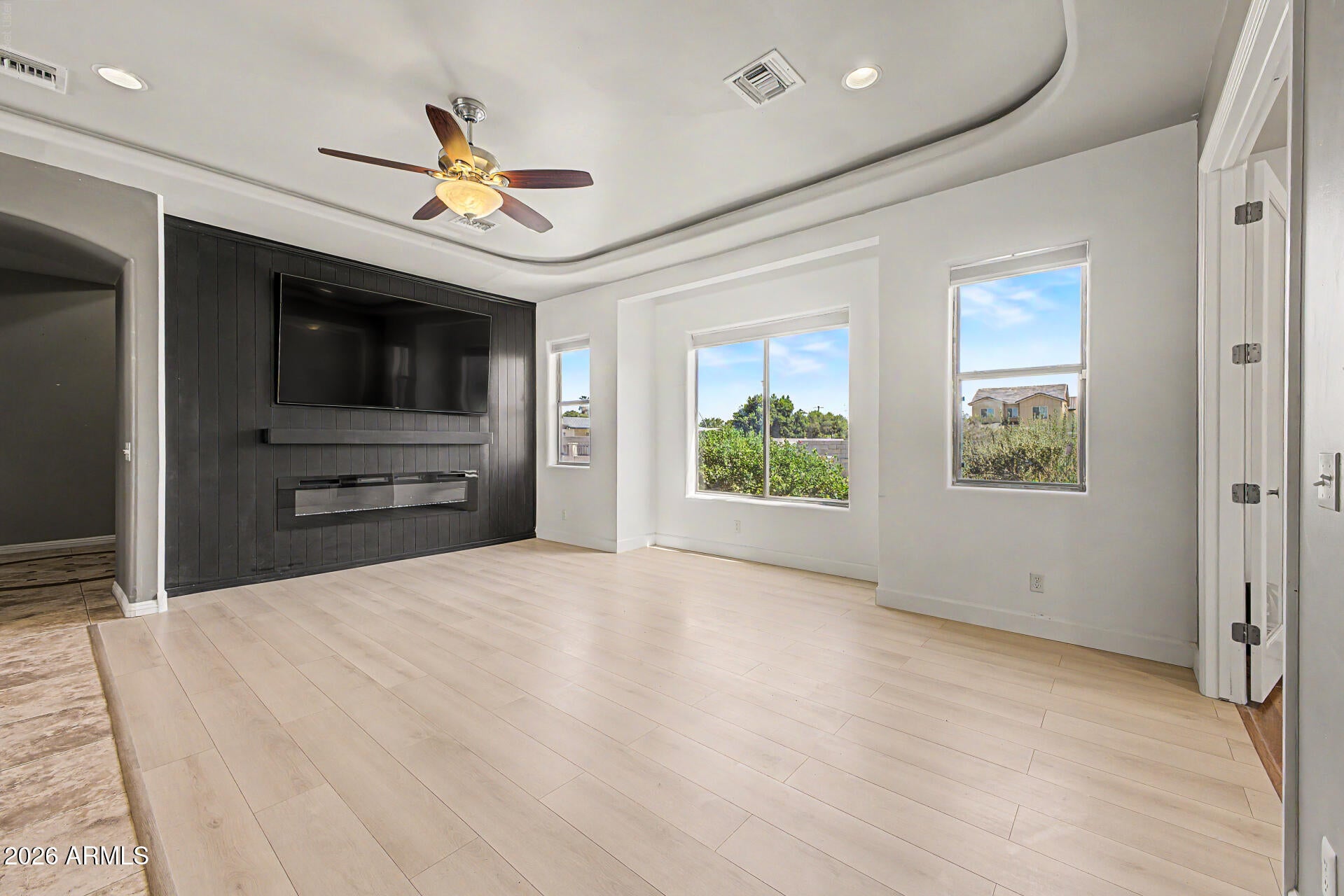 4550 E PRINCESS Drive