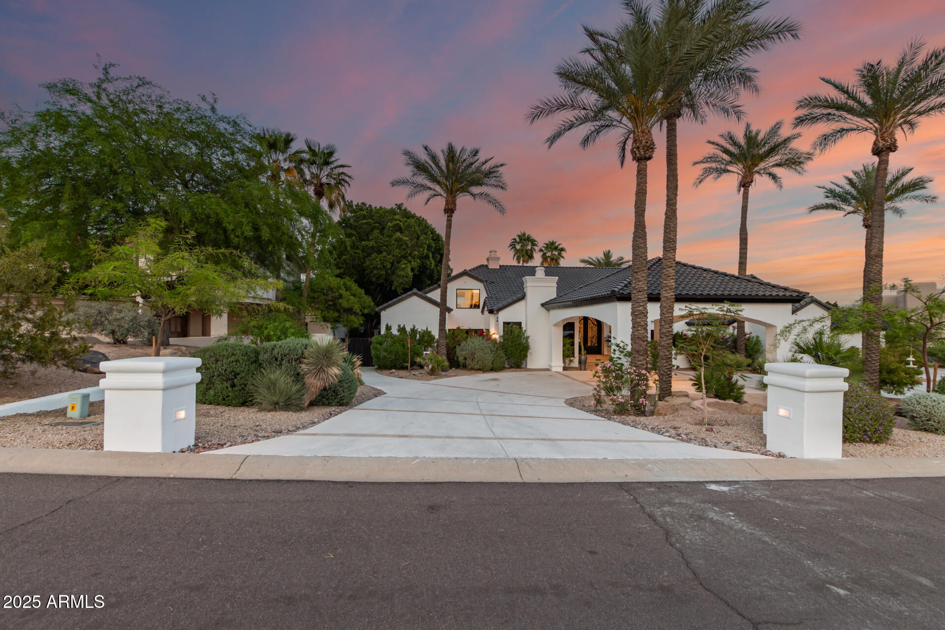 11827 S MONTEZUMA Court