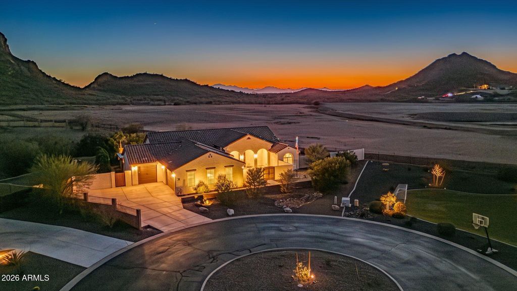 Photo of 565 W Perkins Street, San Tan Valley, AZ 85143 (MLS # 6980776)