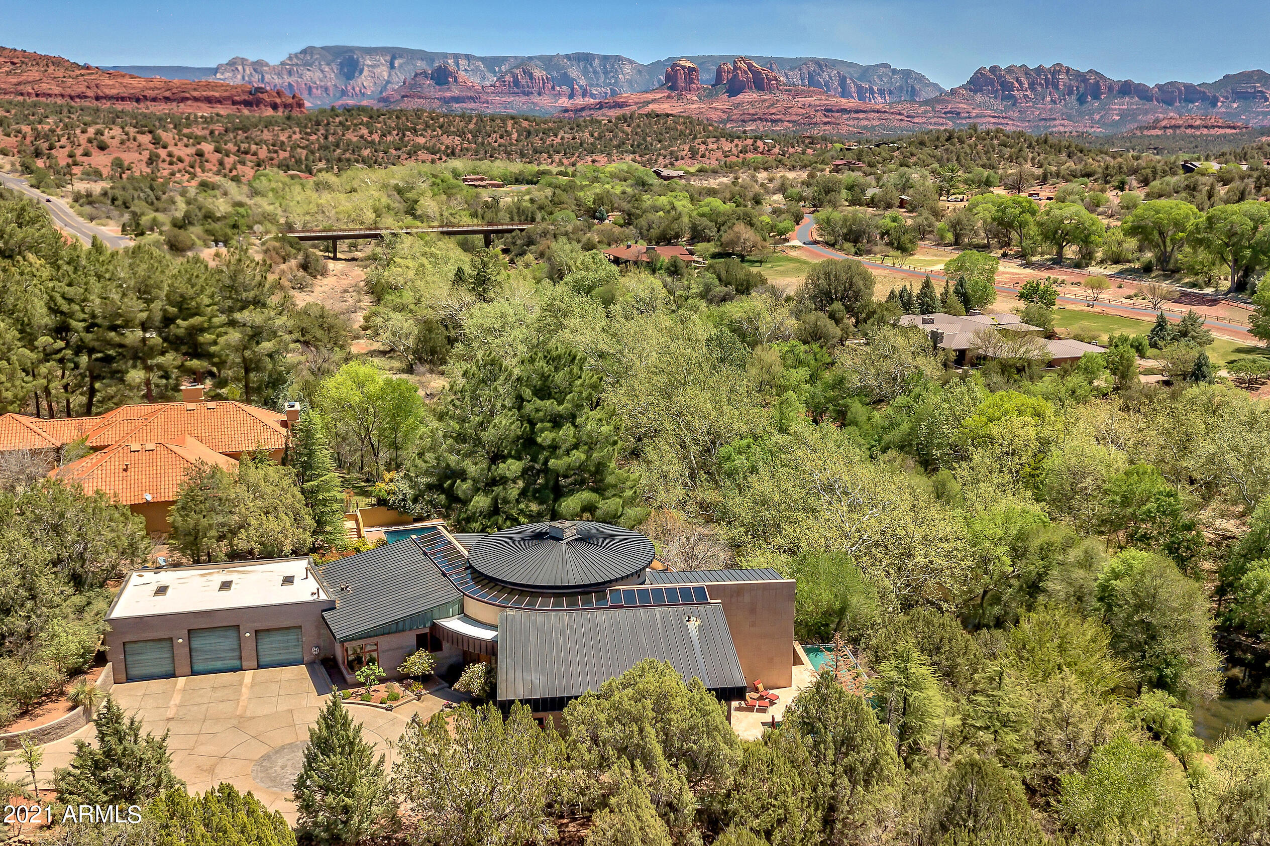 EAST CUP OF GOLD ESTATES - Residential