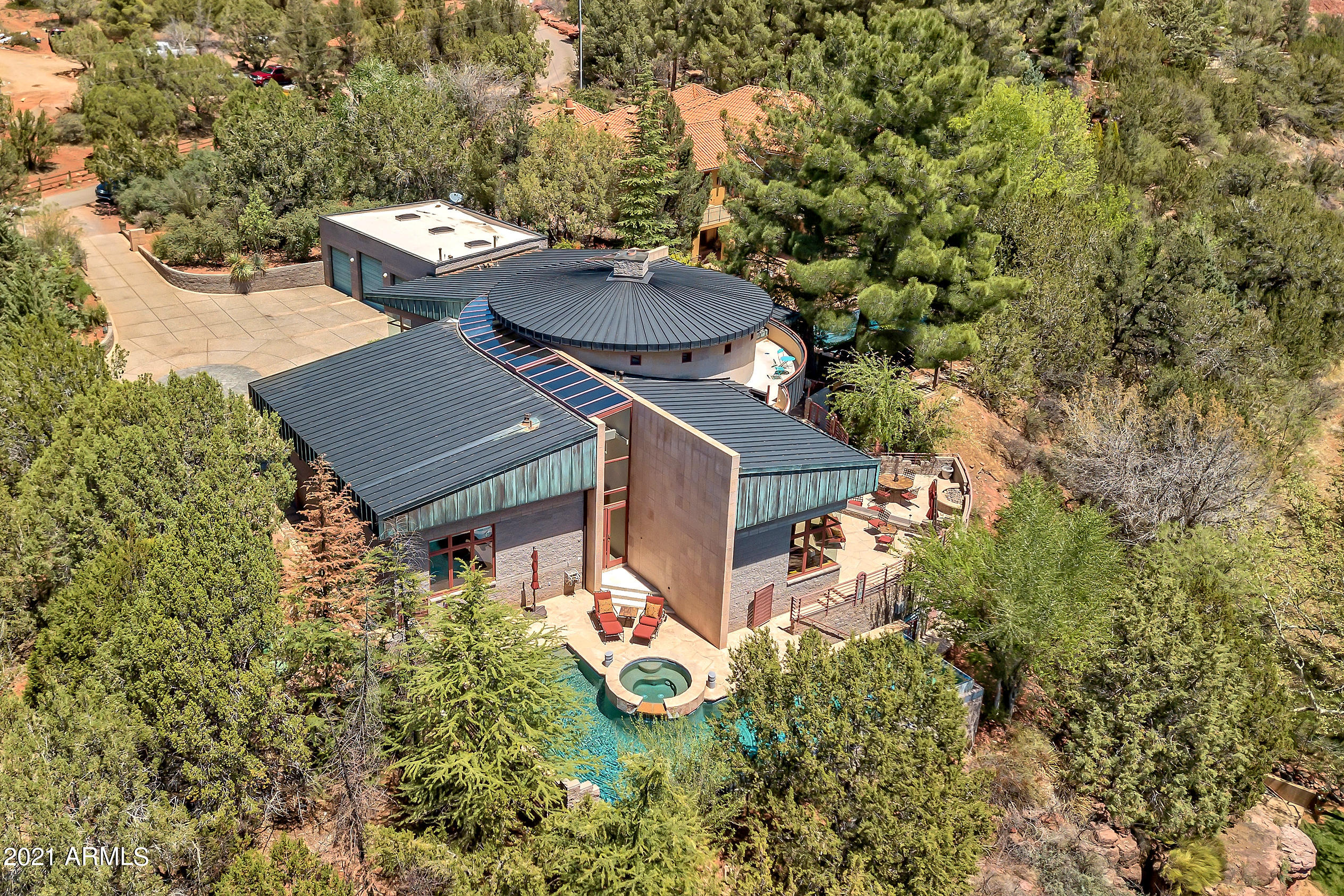 EAST CUP OF GOLD ESTATES - Residential