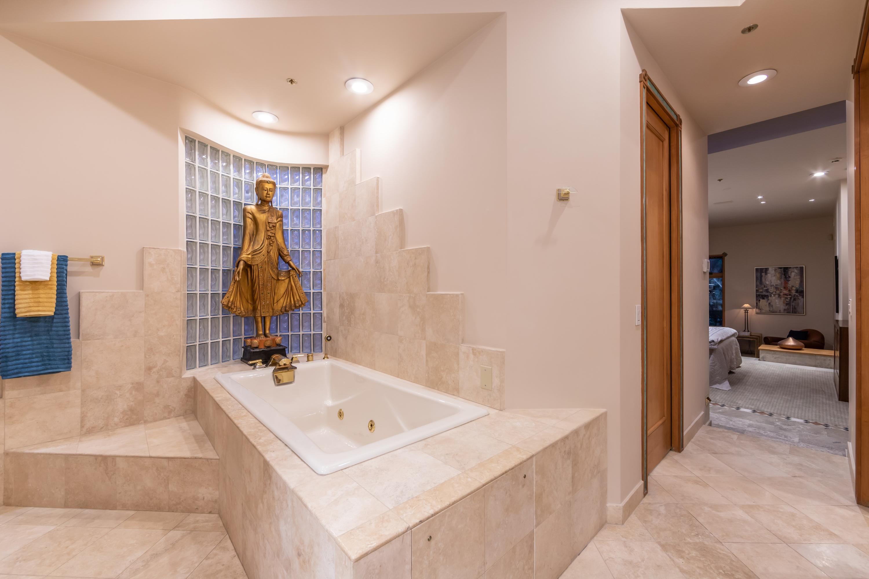 EAST CUP OF GOLD ESTATES - Residential