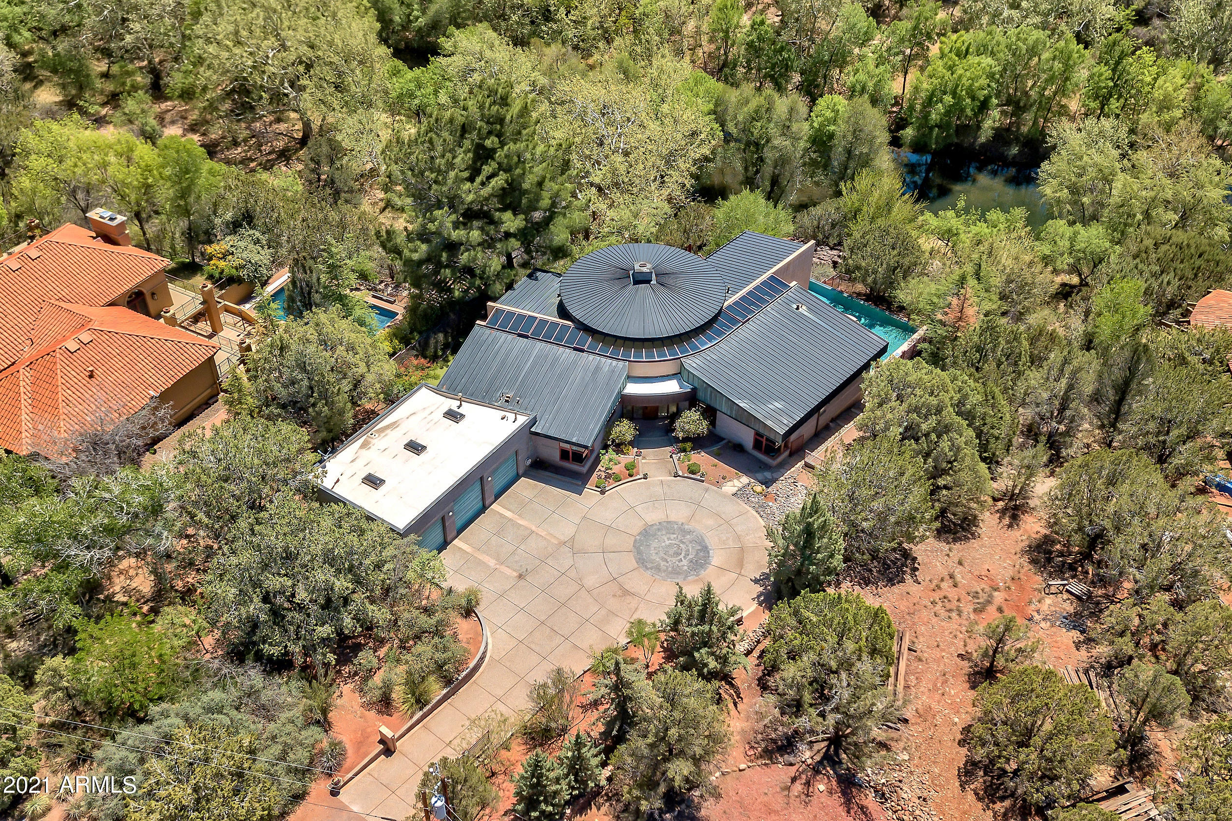 EAST CUP OF GOLD ESTATES - Residential