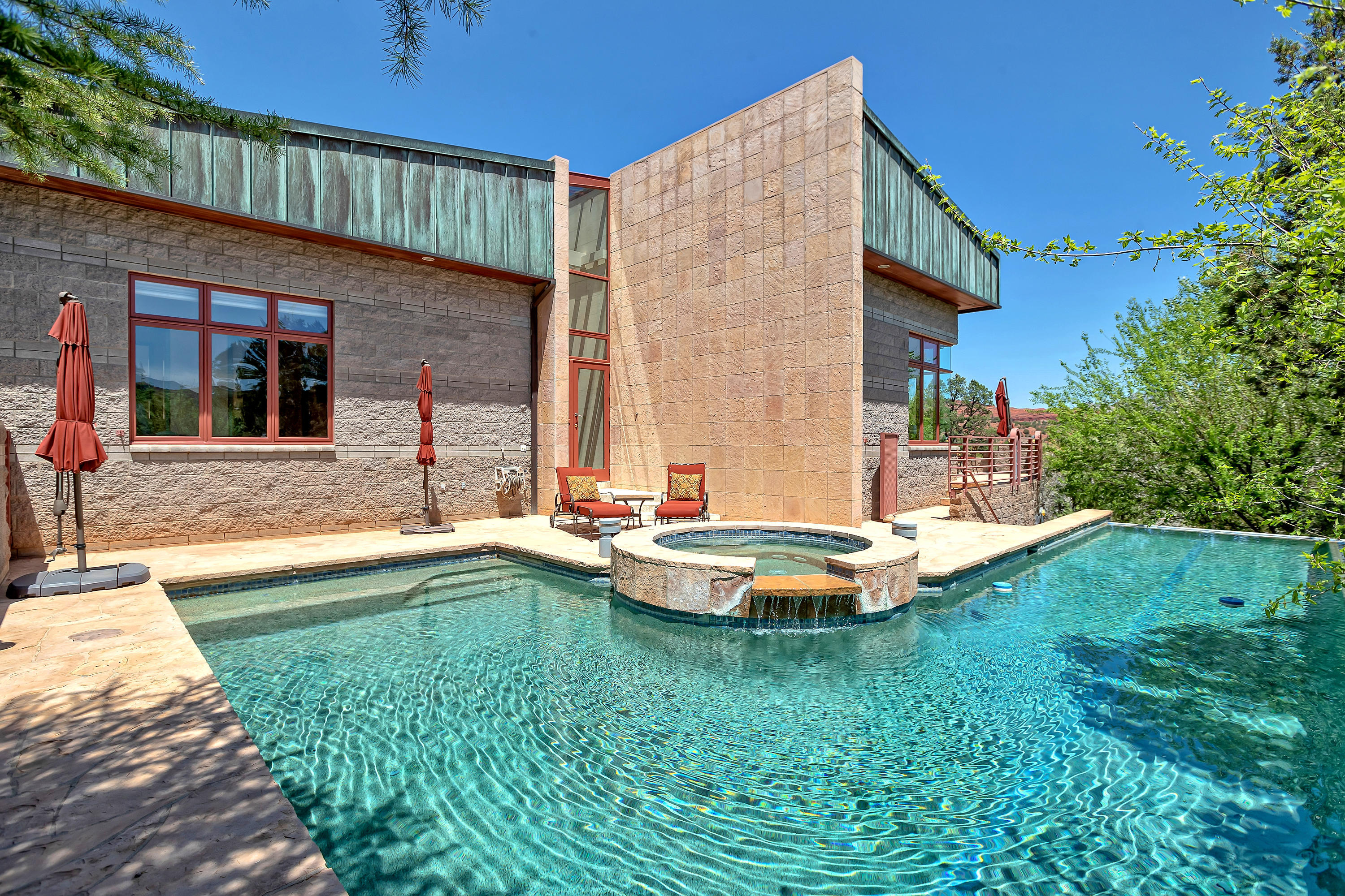 EAST CUP OF GOLD ESTATES - Residential
