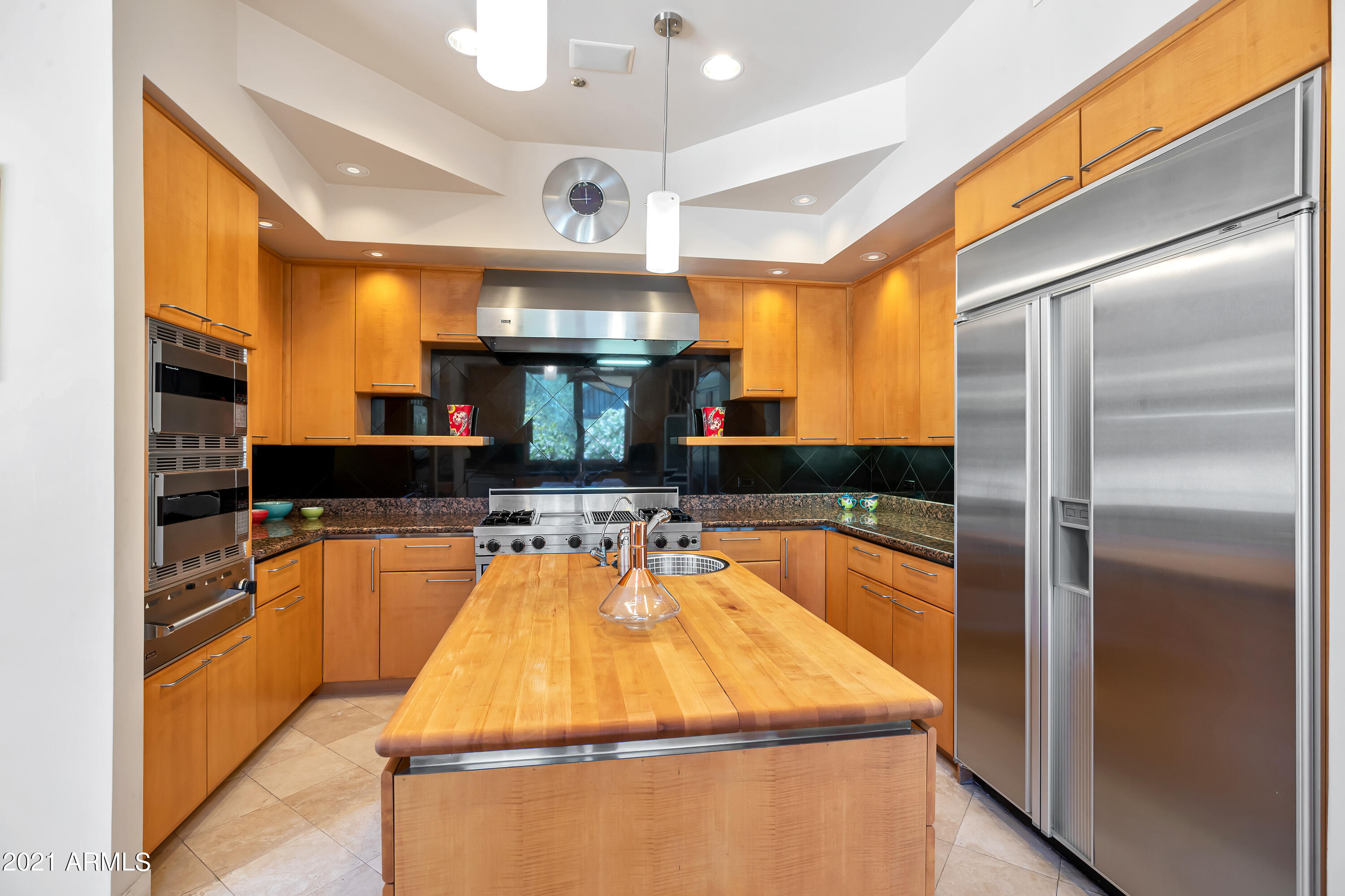 EAST CUP OF GOLD ESTATES - Residential