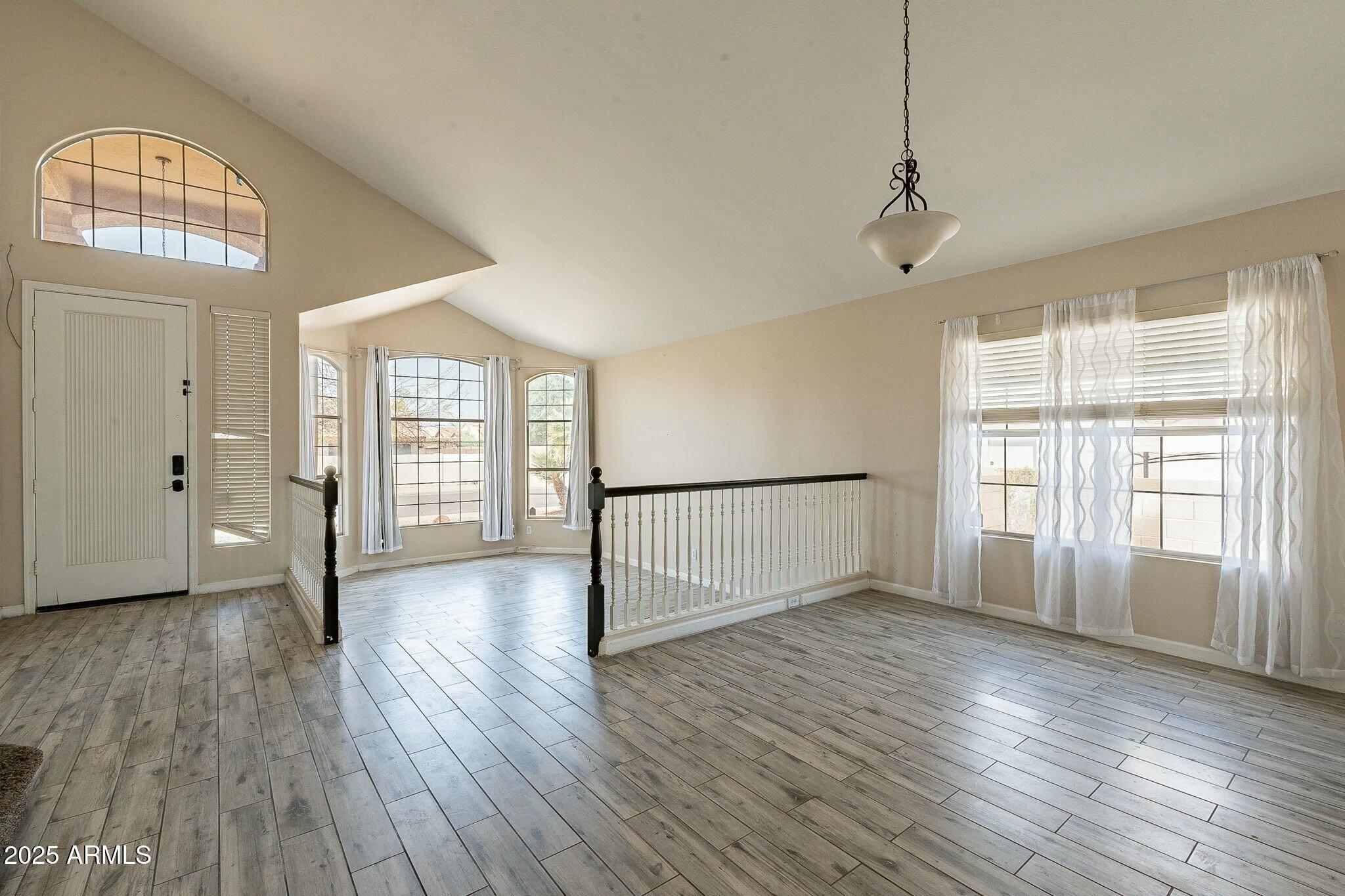 2117 N 123rd Drive