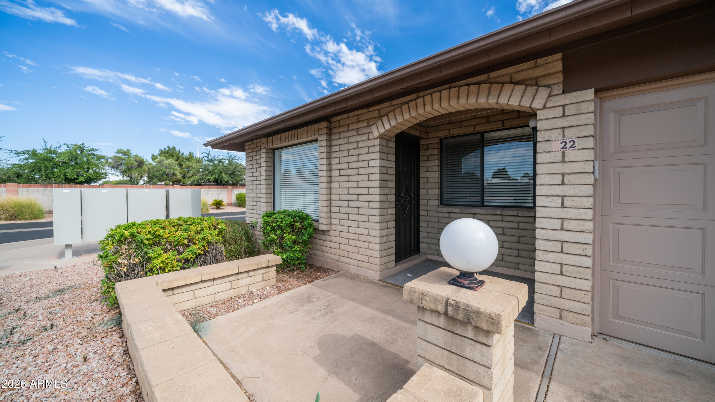 520 S GREENFIELD Road 22