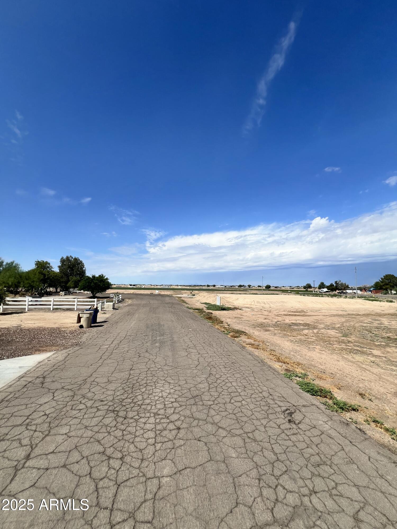 23006 W Passeo Way 32