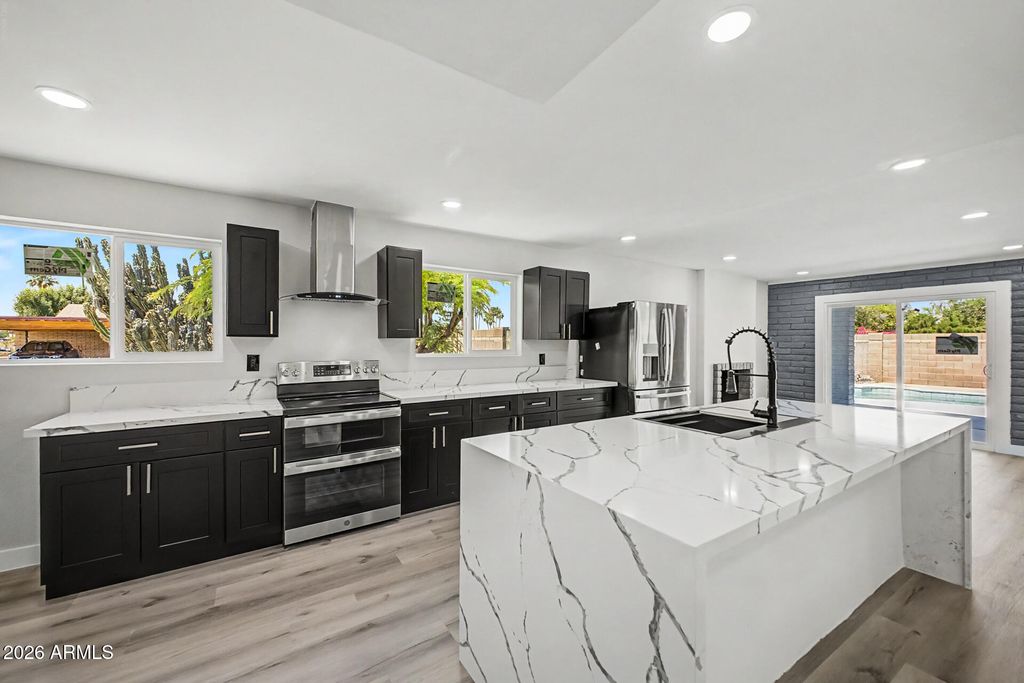 Photo of 504 E Fremont Drive, Tempe, AZ 85282 (MLS # 7022642)