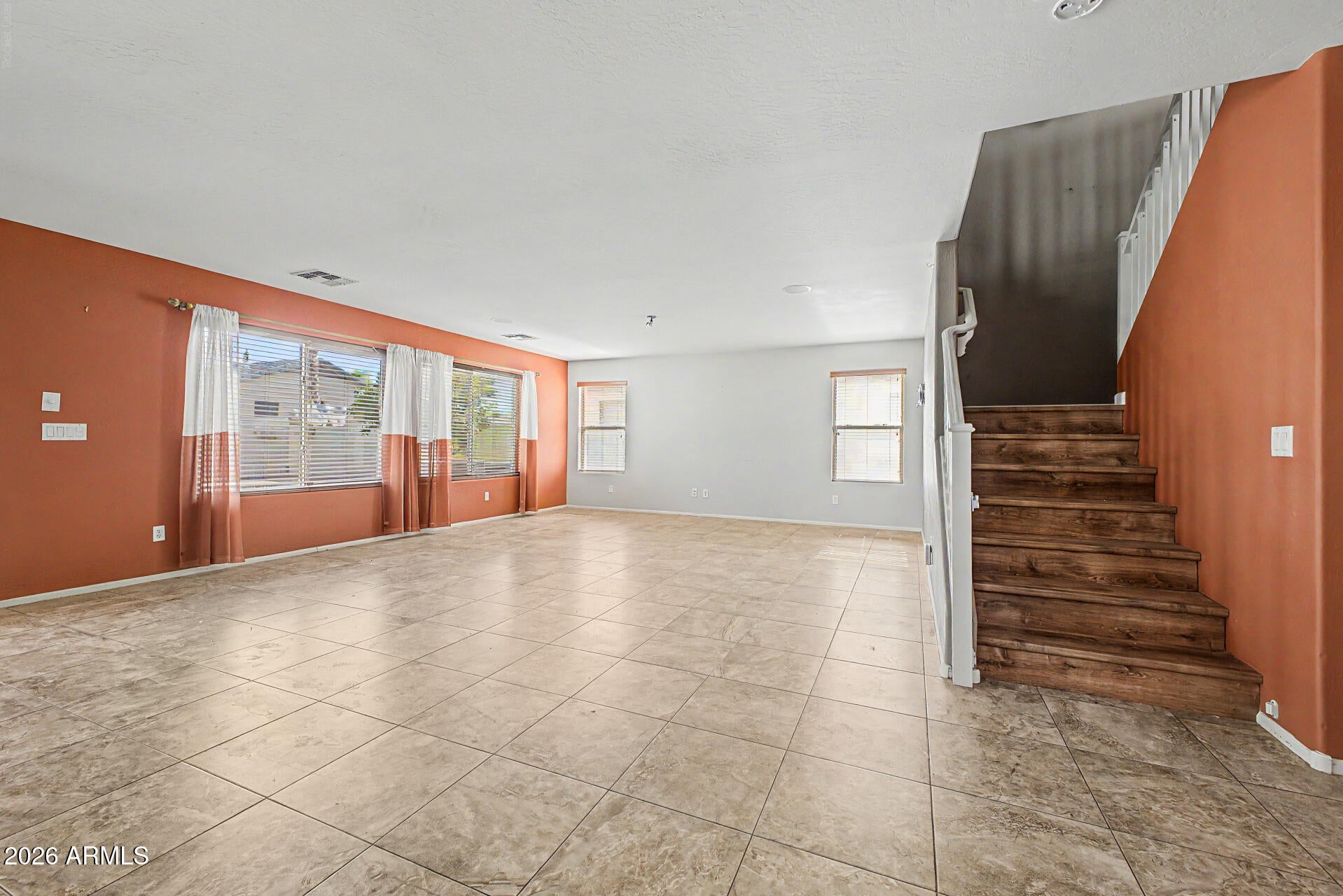 44865 W APPLEGATE Road