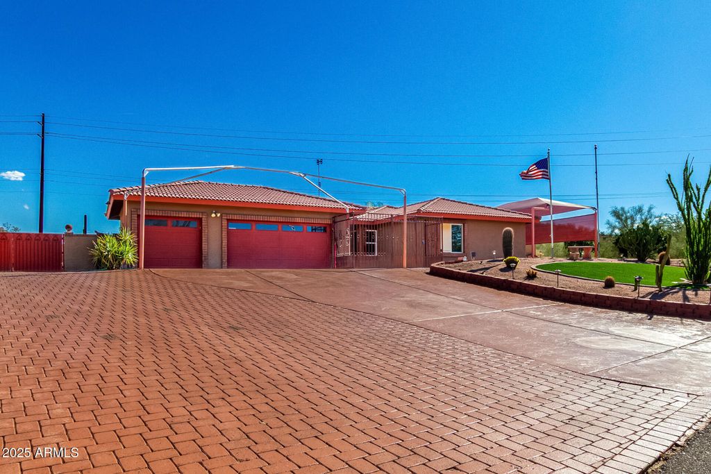 Photo of 16923 E Last Trail Drive, Fountain Hills, AZ 85268 (MLS # 6930099)