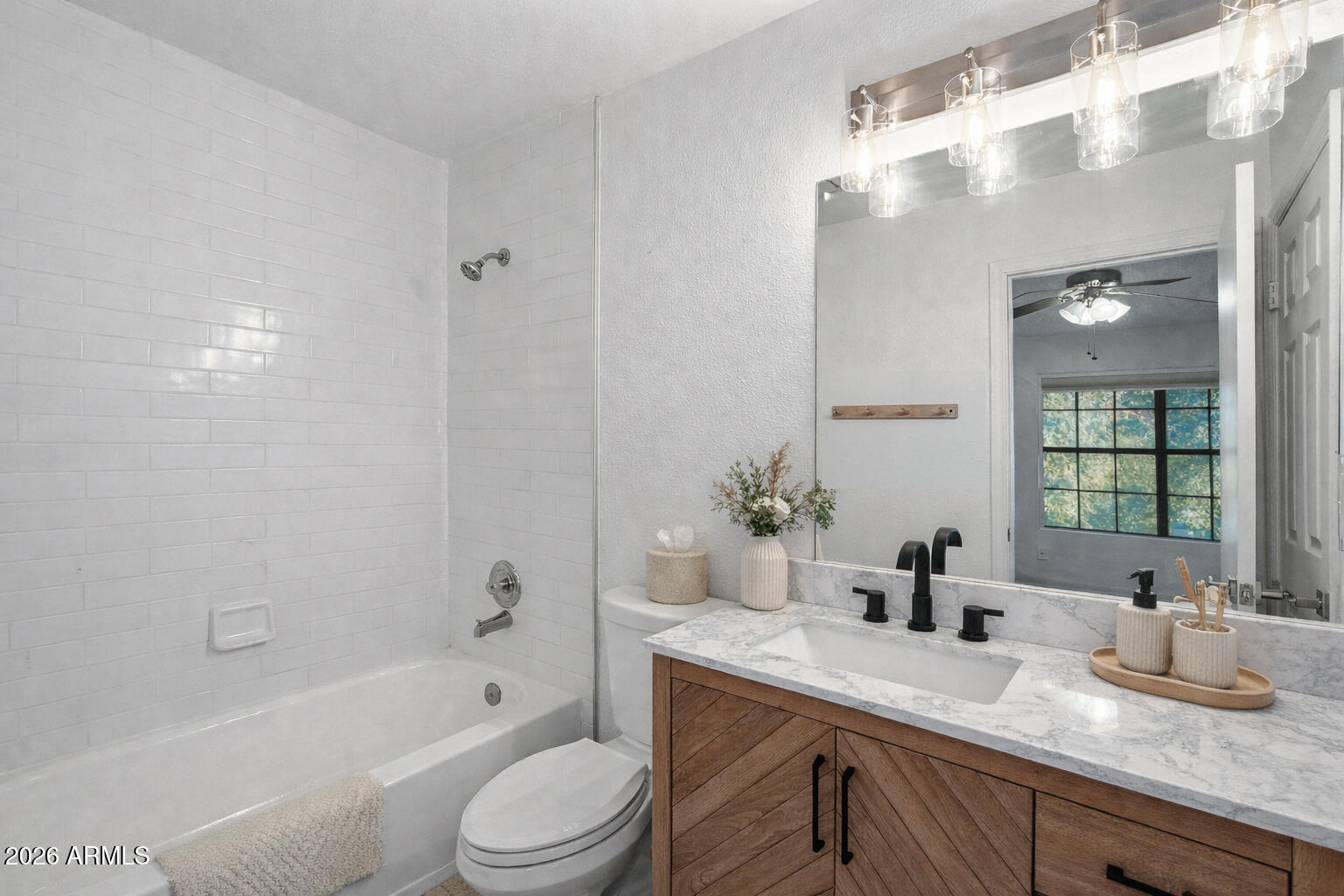 3491 N ARIZONA Avenue 105